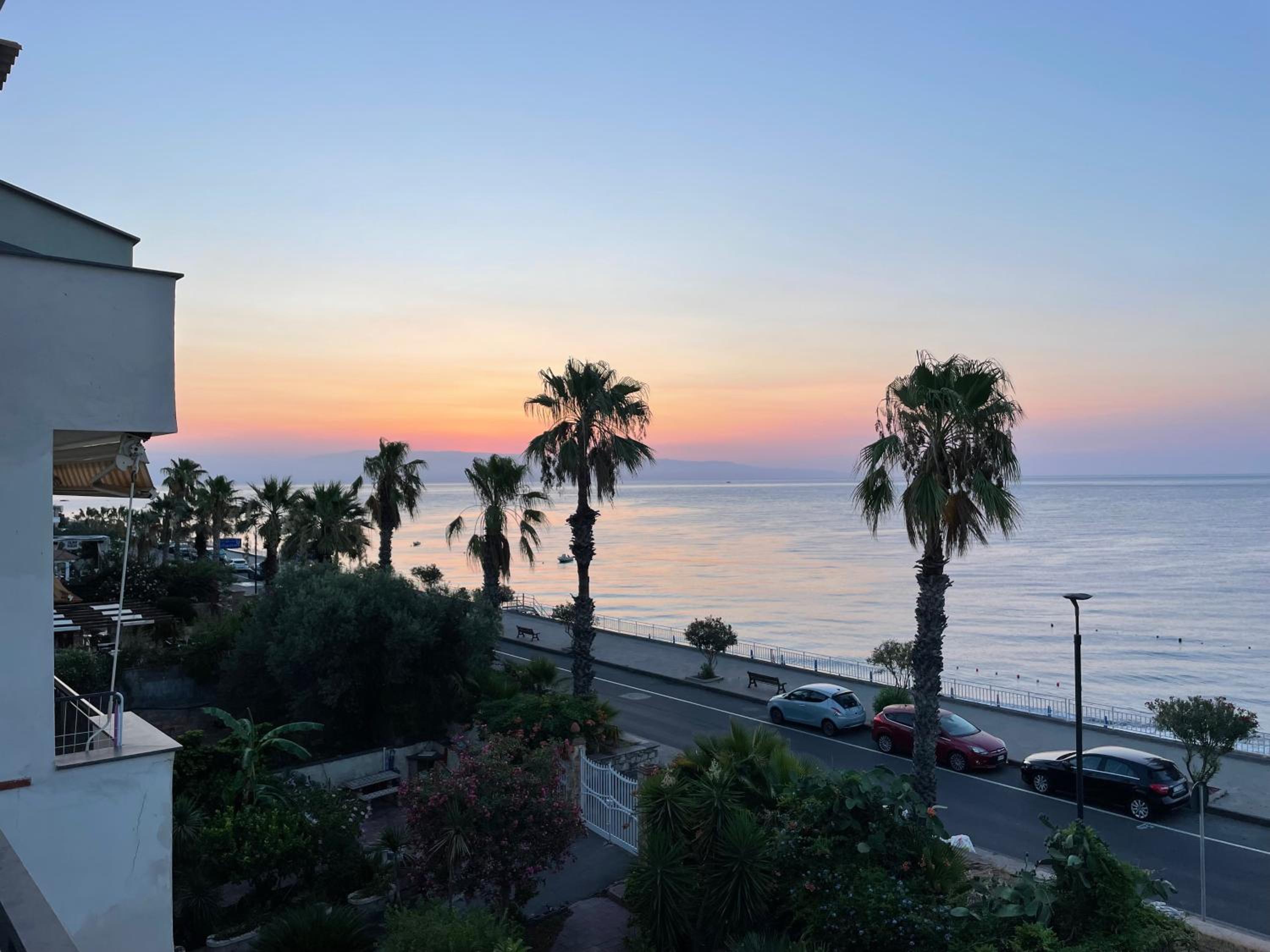 Sant'Alessio Seaside