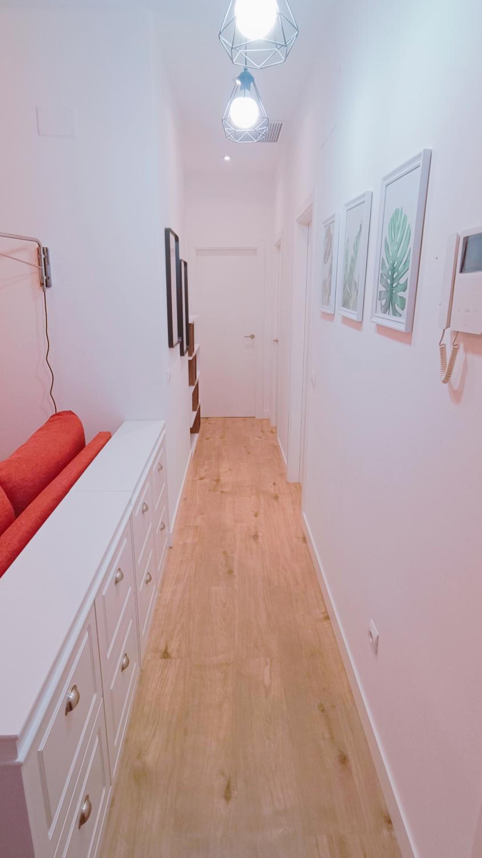 Luxury Apartment whit Patio in Royal Palace Madrid
