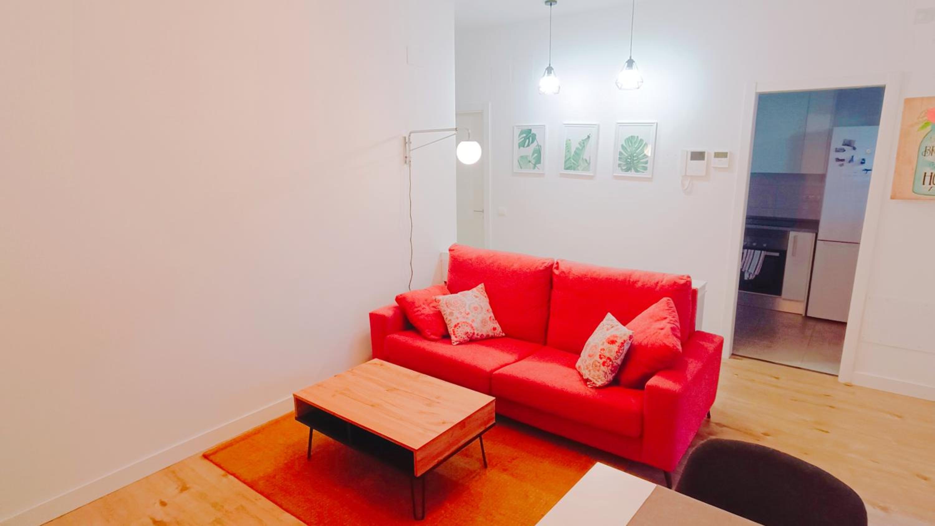 Luxury Apartment whit Patio in Royal Palace Madrid