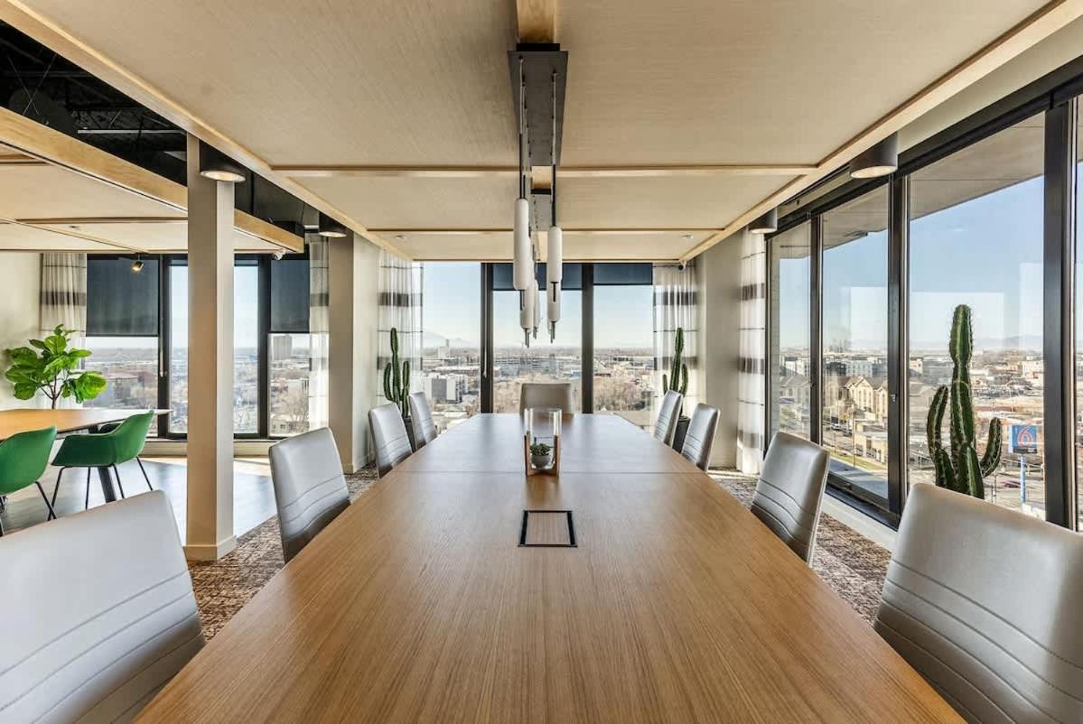 DT Studio - Gym - Pool Table - 12th Floor - Parking