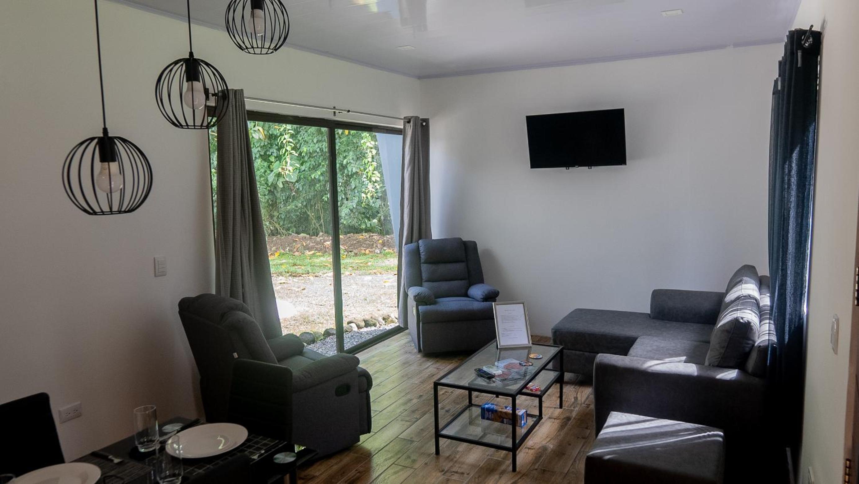 Holly House La Fortuna
