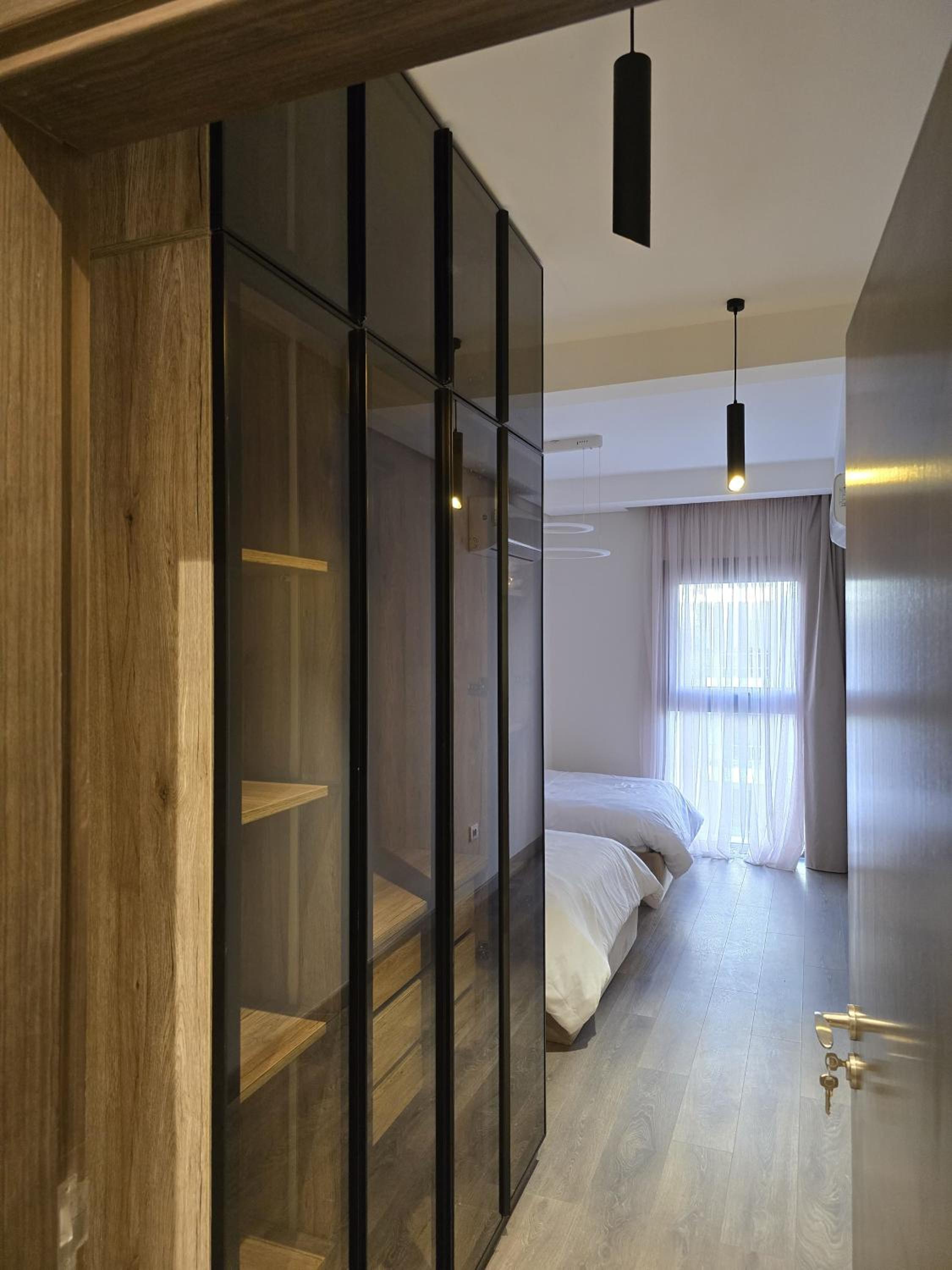 Elegant Zed Park Apartment