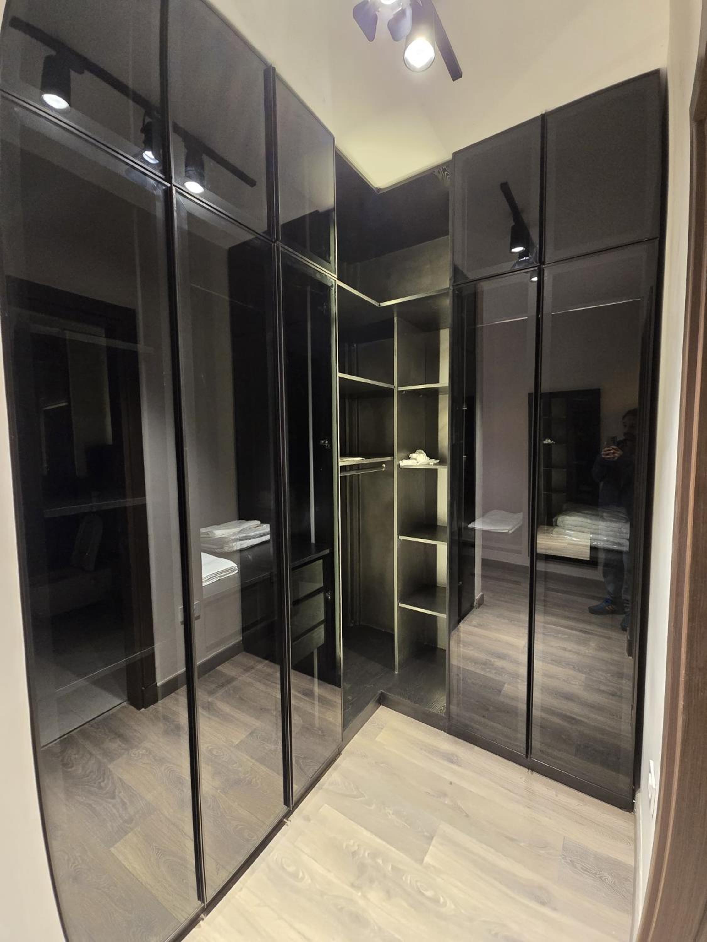 Elegant Zed Park Apartment