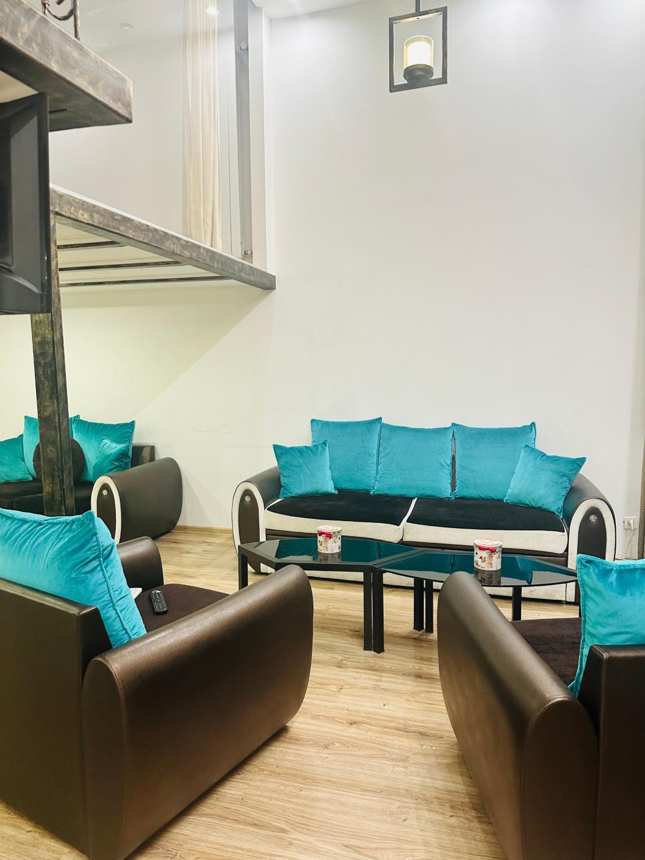 Apartment on Tabidze view 2