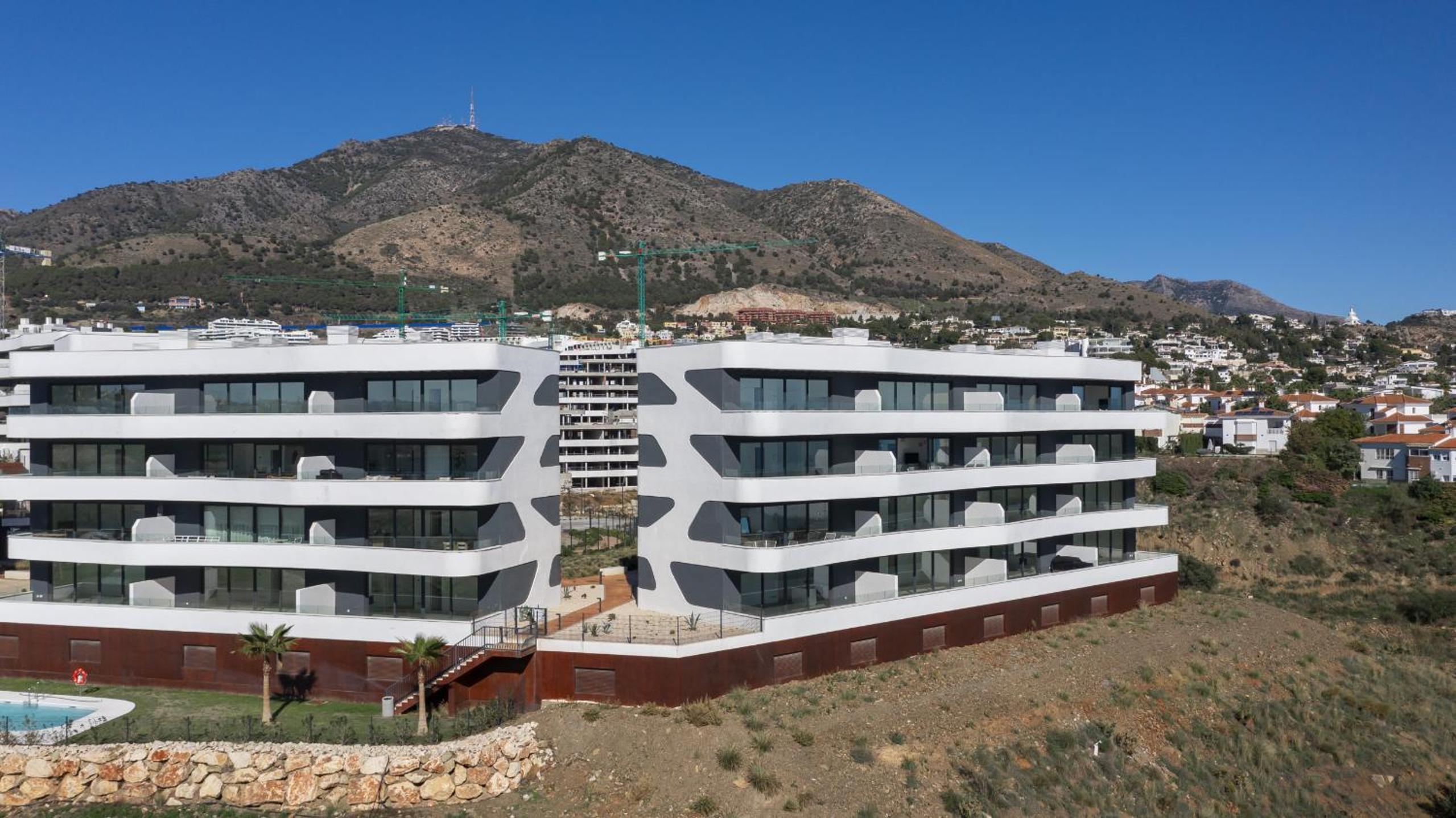 Higueron Skyline Suite