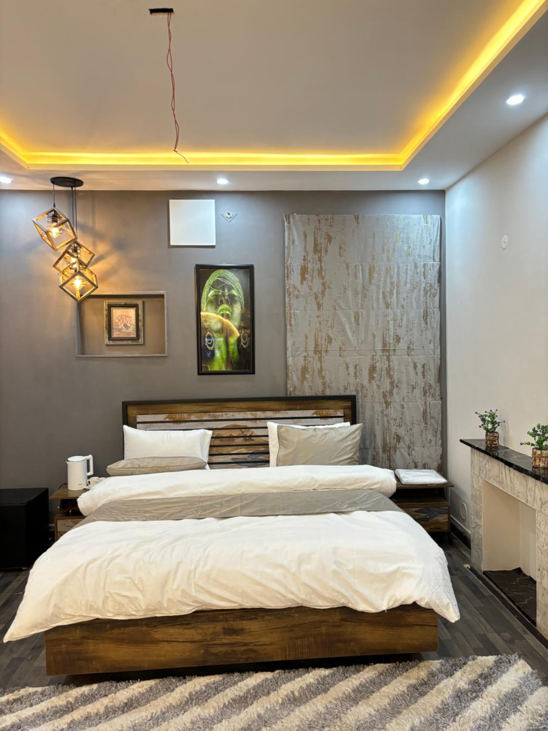 hotel room