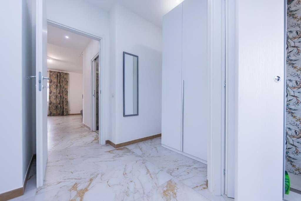 Antonella Home in Rome