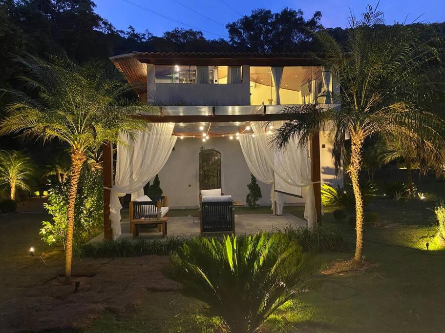Loft Vidro Lake Rota do Vinho São Roque