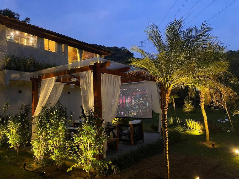 Loft Vidro Lake Rota do Vinho São Roque