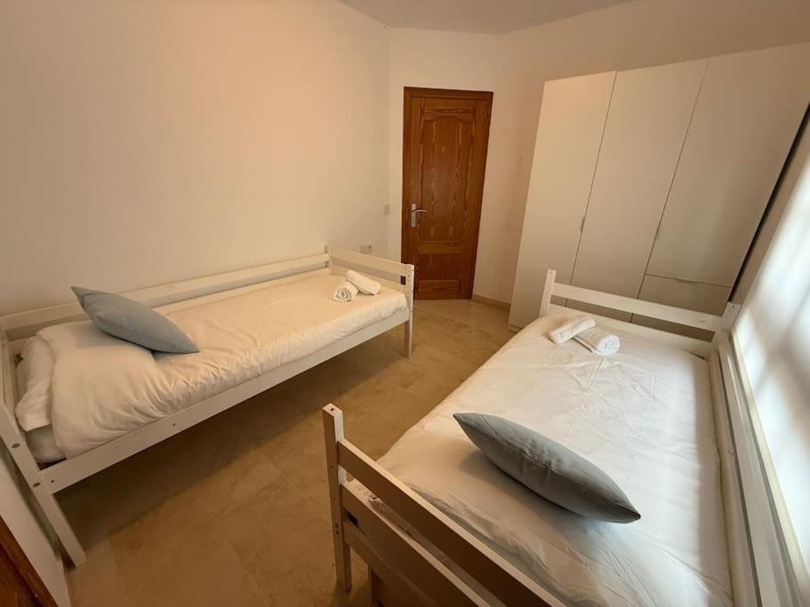 Apartamento Moderno cerca del Mar-Playa y Centro a 2 min view 3