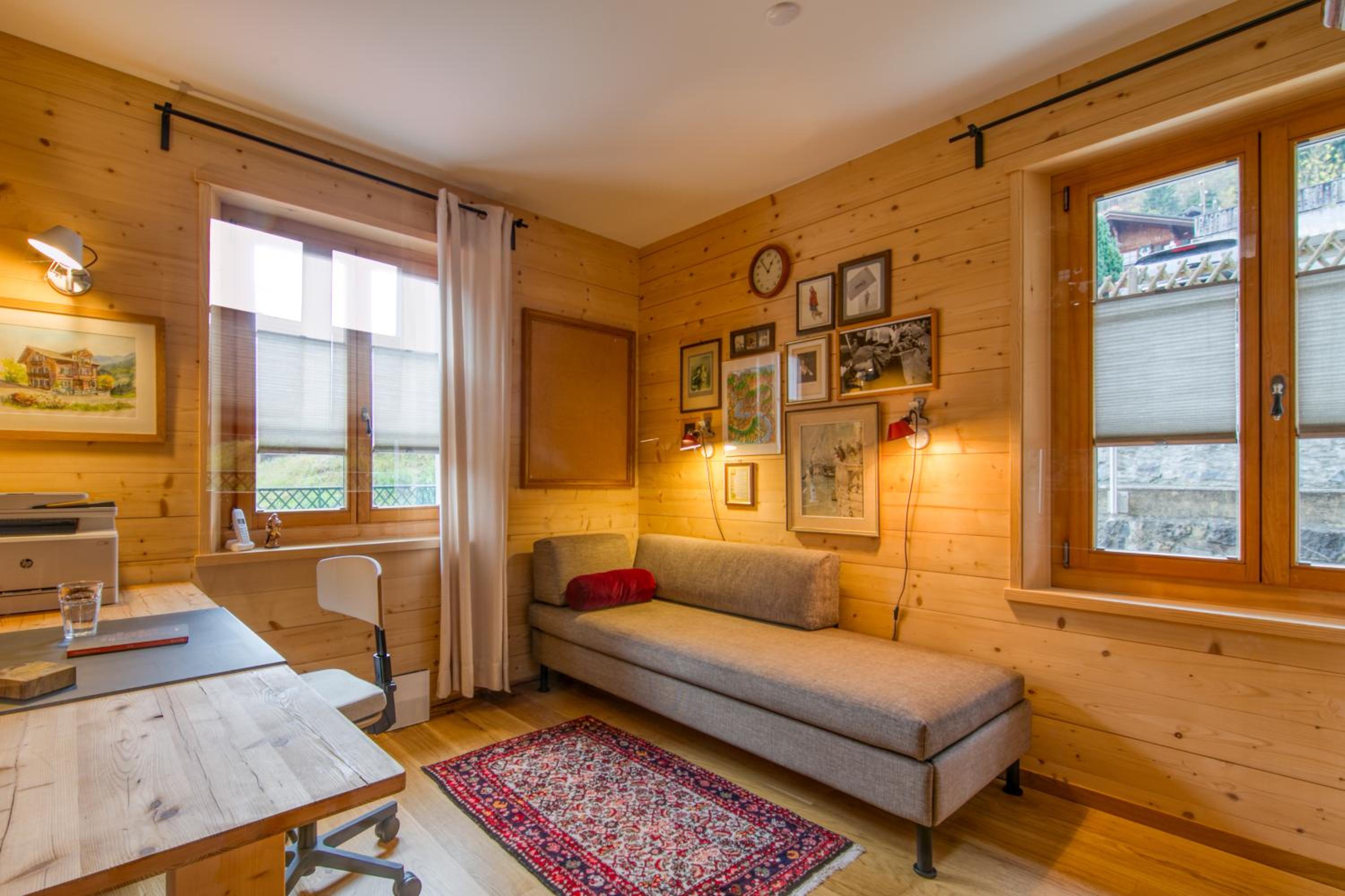 Four story family Chalet Eden