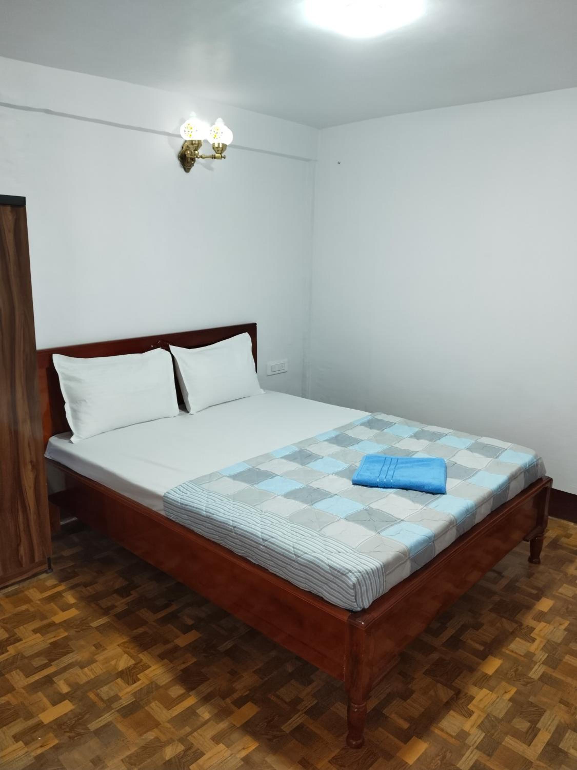 Avira Homestay
