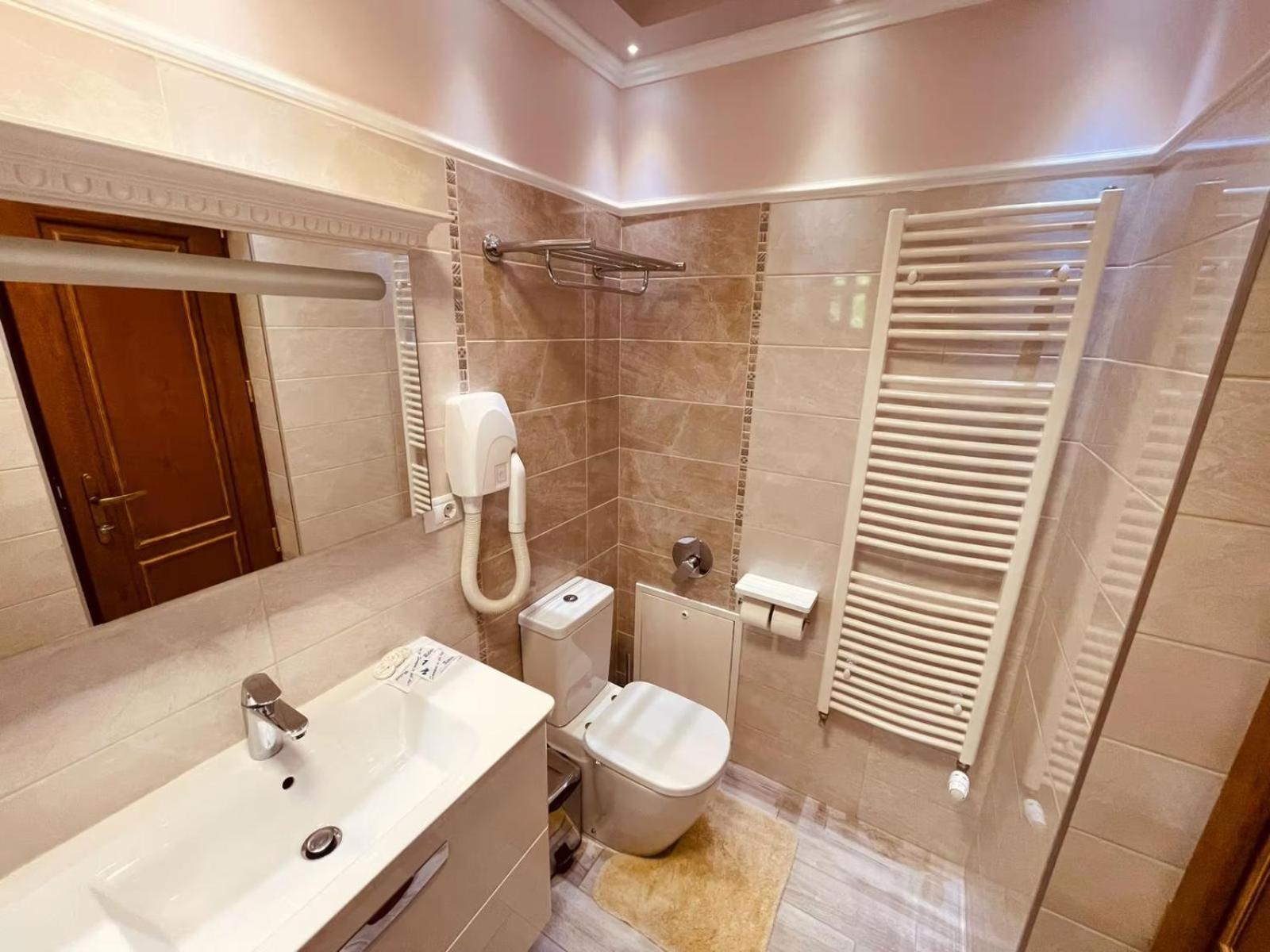 Pensiunea Romeo Tecuci view 4