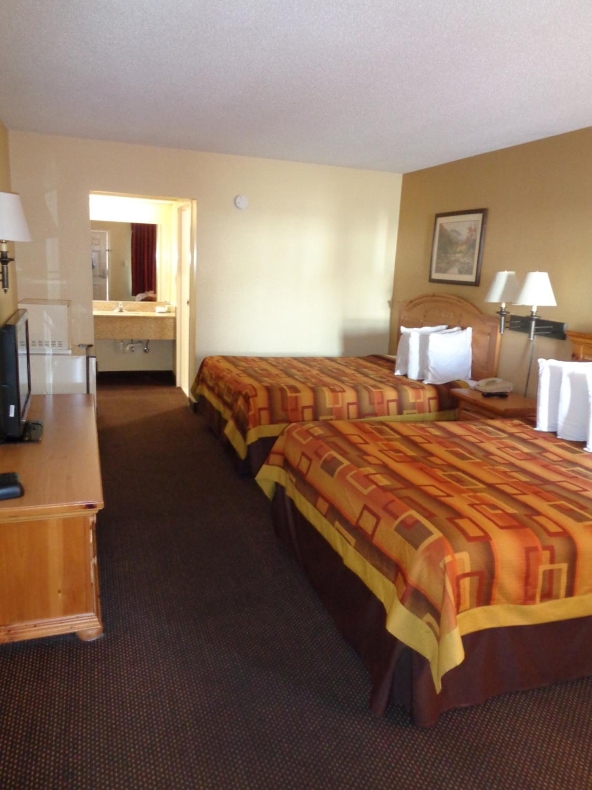 Clarksville Inn