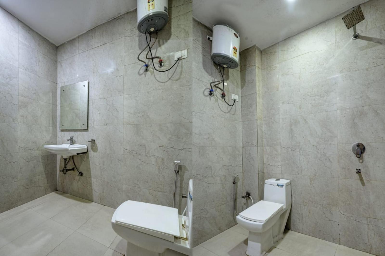Hotel New Tarkky Plaza Near IGI Airport Delhi