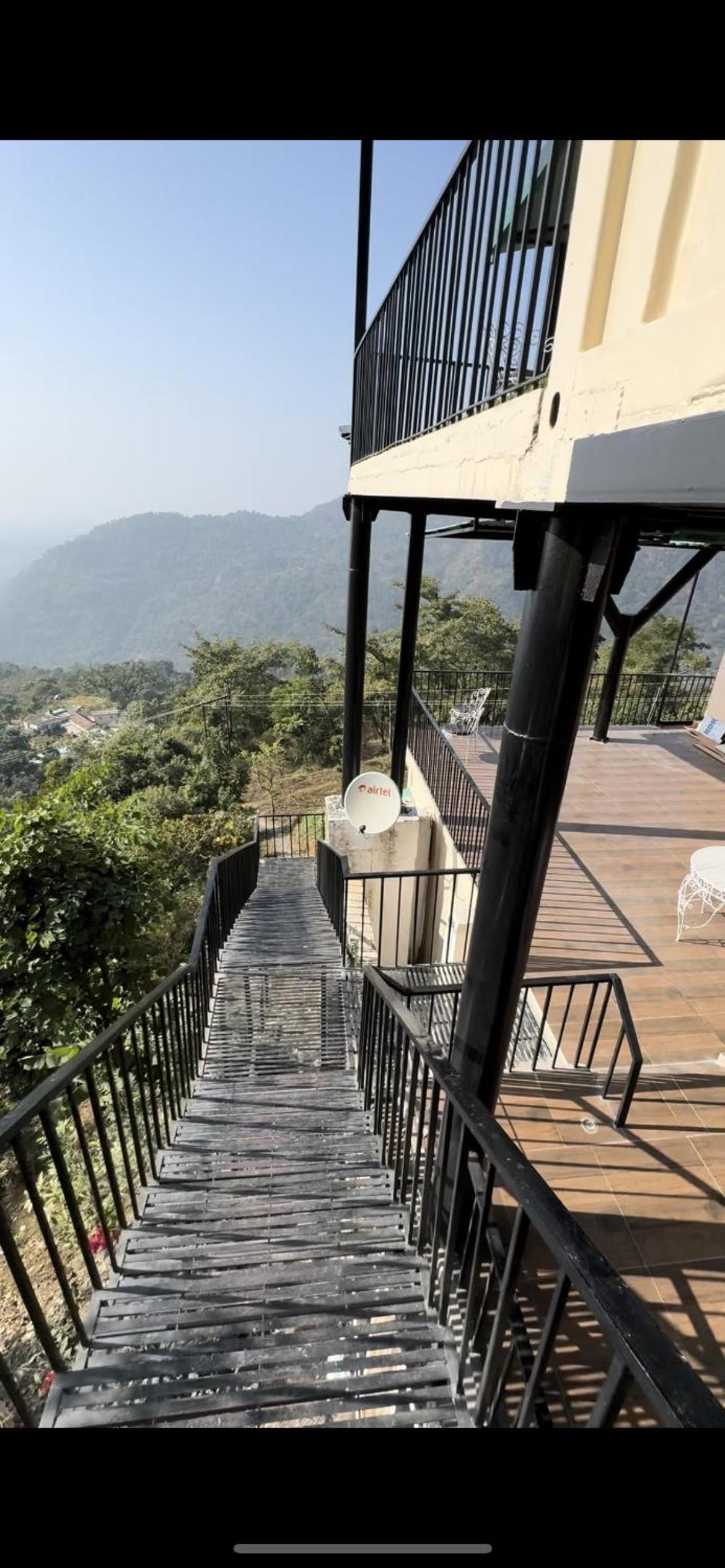 Hilltop hideaway
