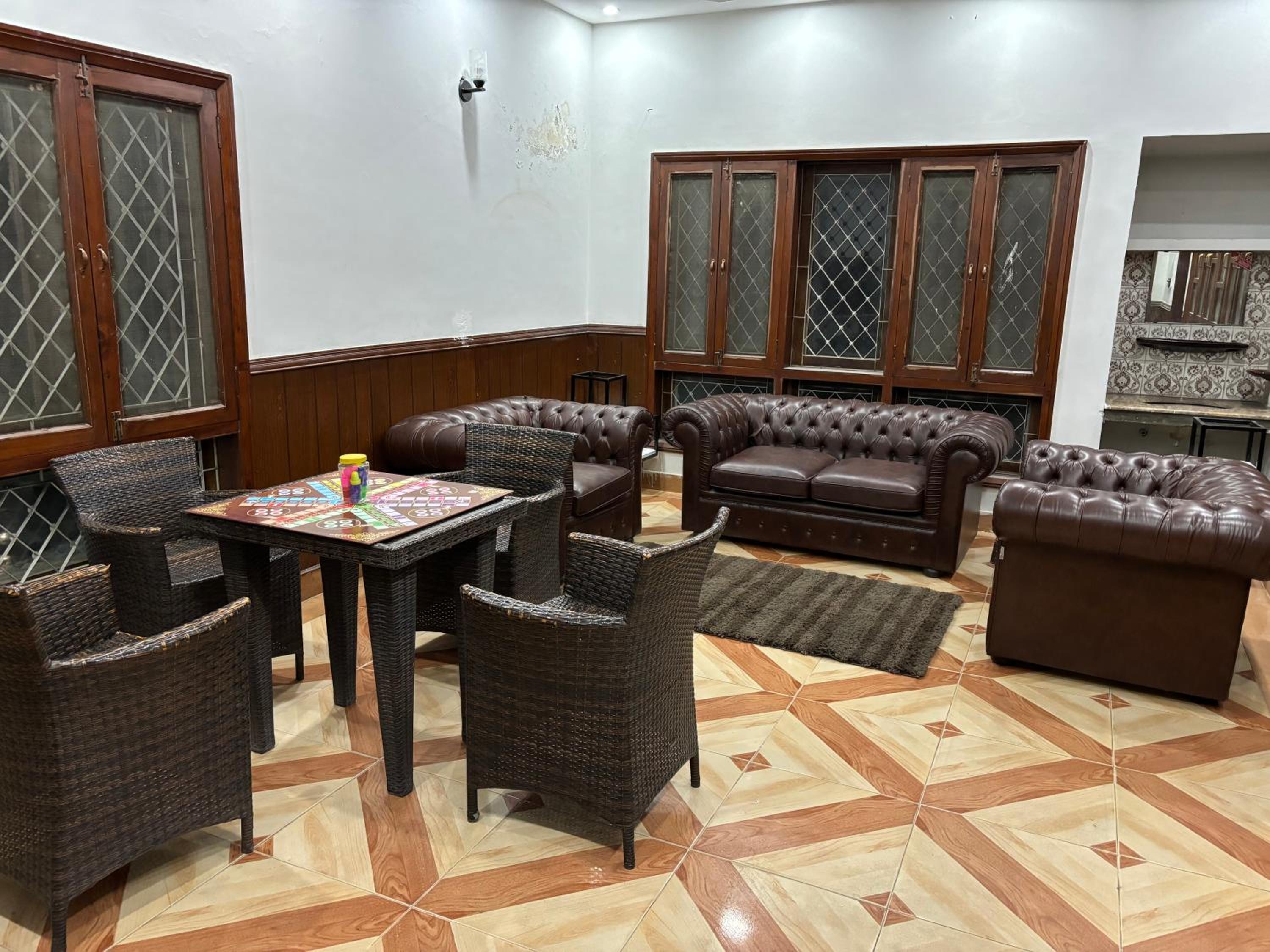 lounge