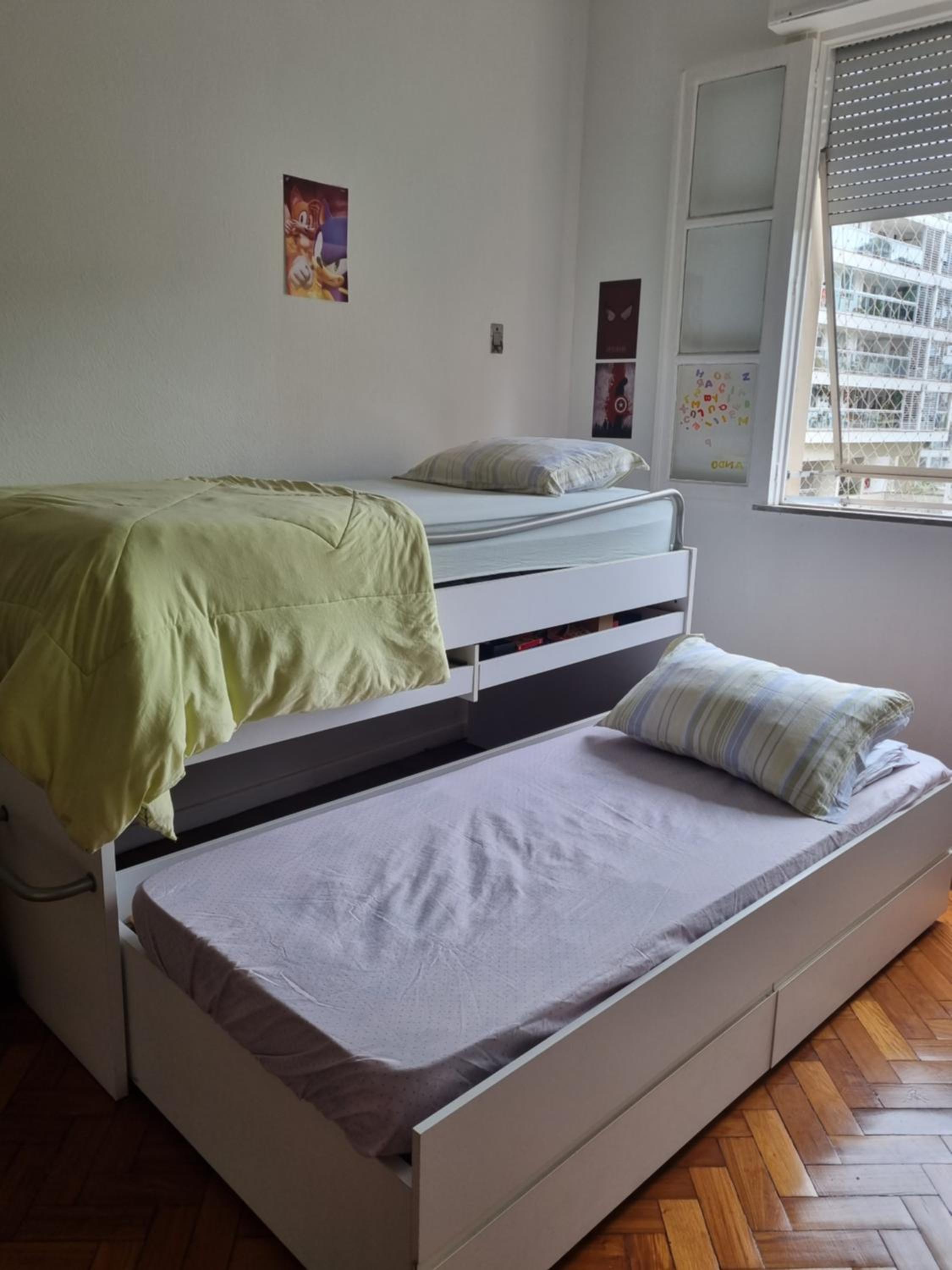 Apartamento espaçoso em Laranjeiras, rua do Cristo Redentor