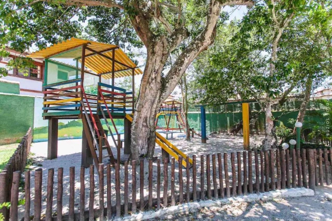 LINDA CASA CONDOMÍNIO EM BÚZIOS