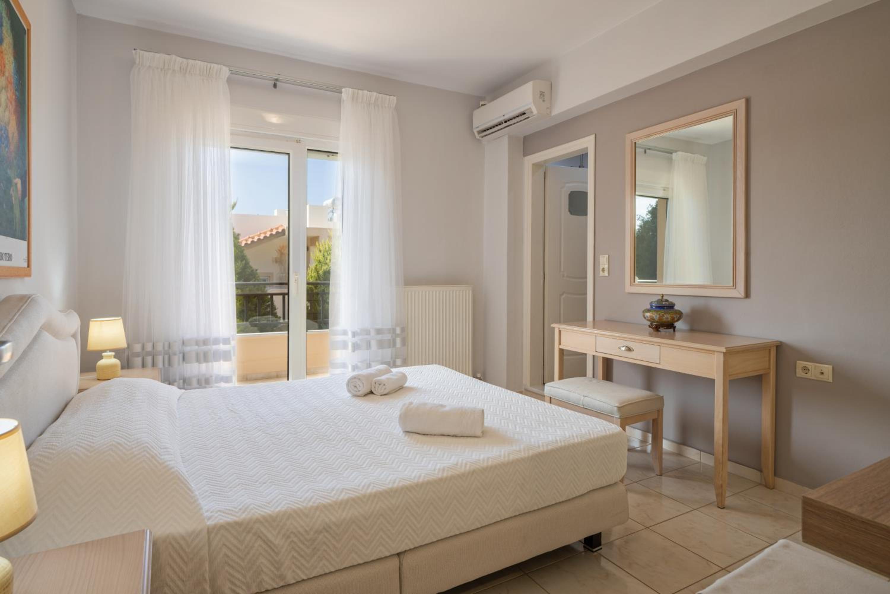 VILLA ARIADNI