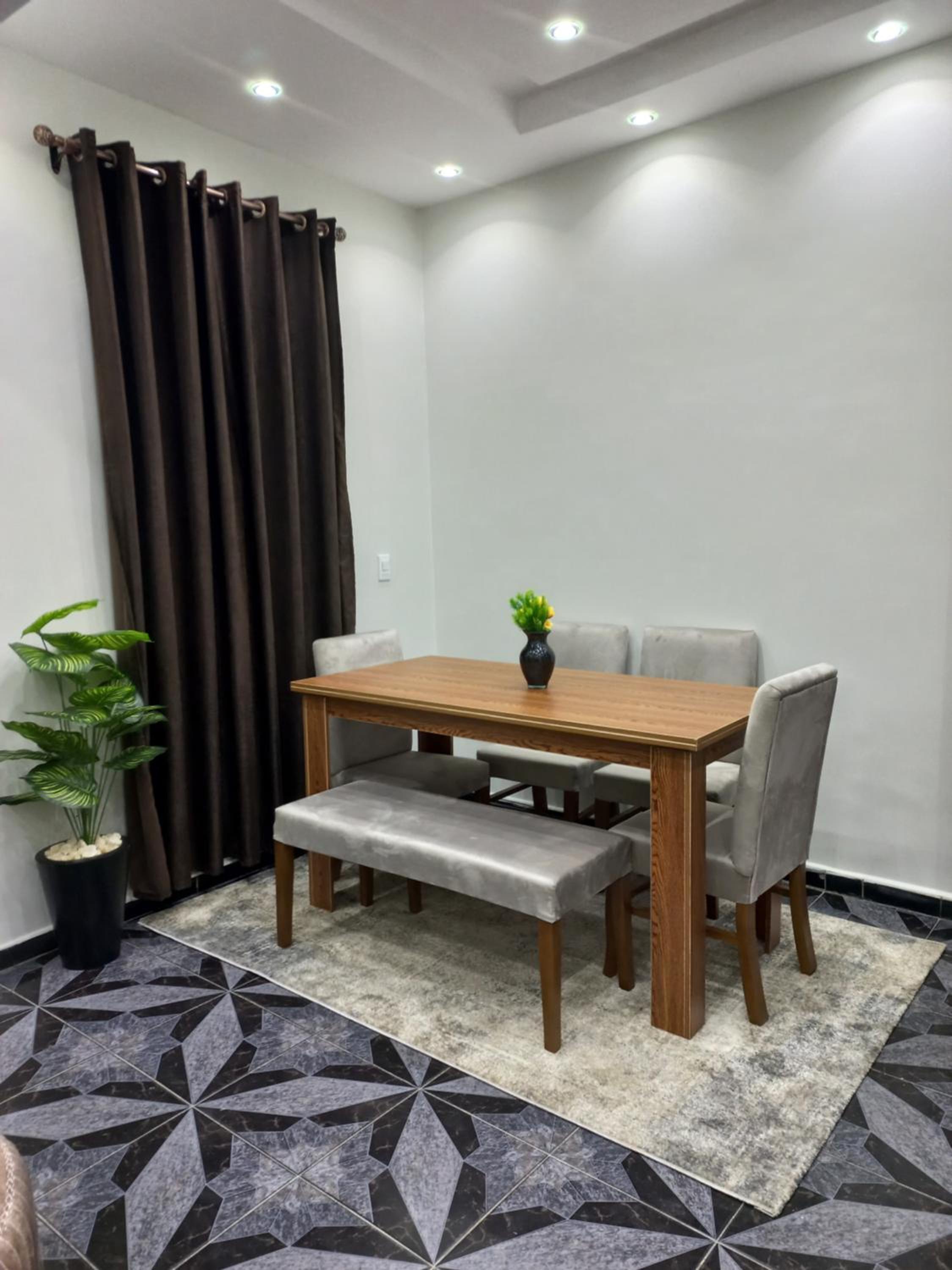 Tahrir Residence - Marriage Certificate is Required for Couples at Check-in