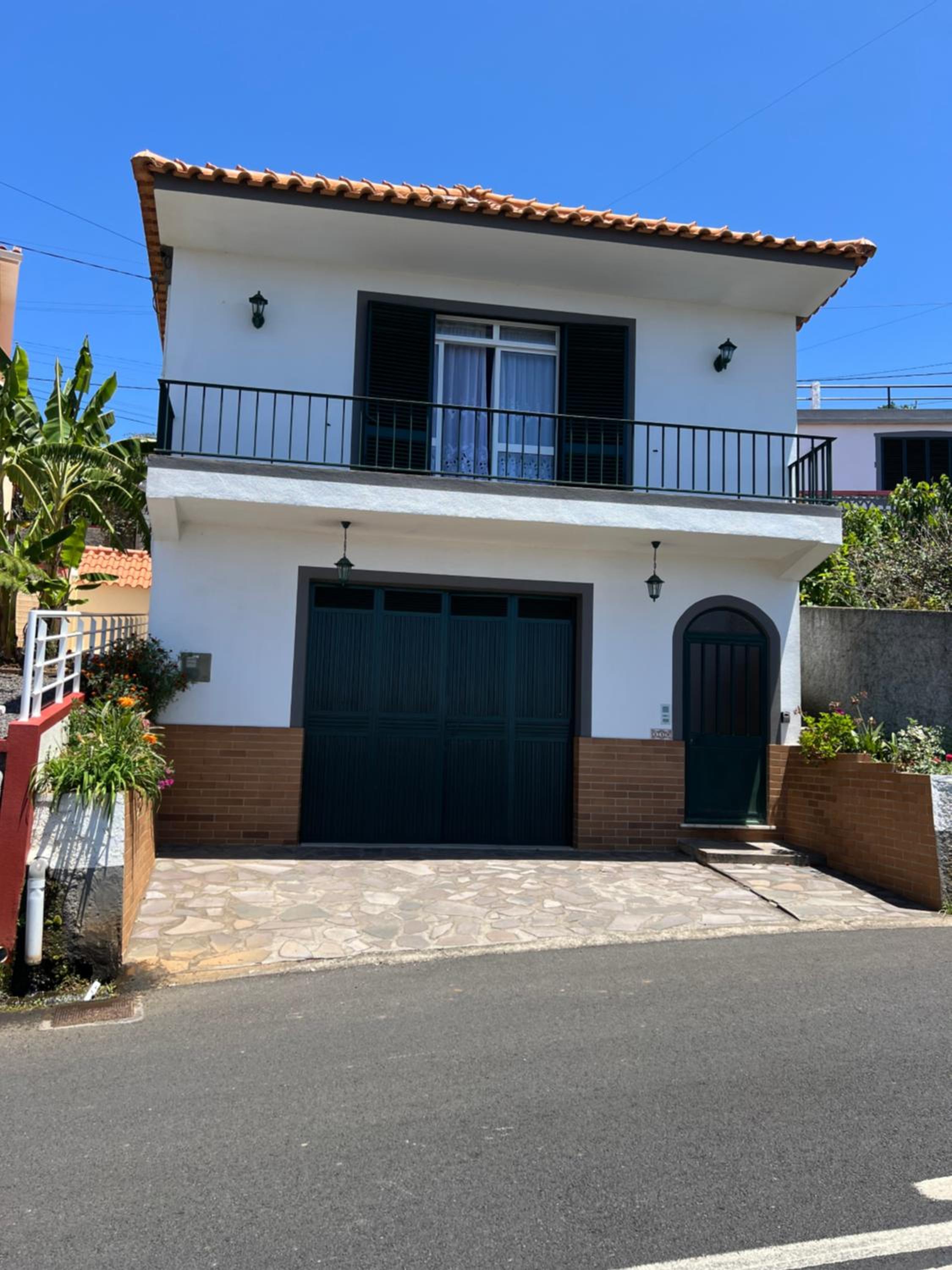 Casa Nova - Maison avec garage, terrasse & Balcon view 2