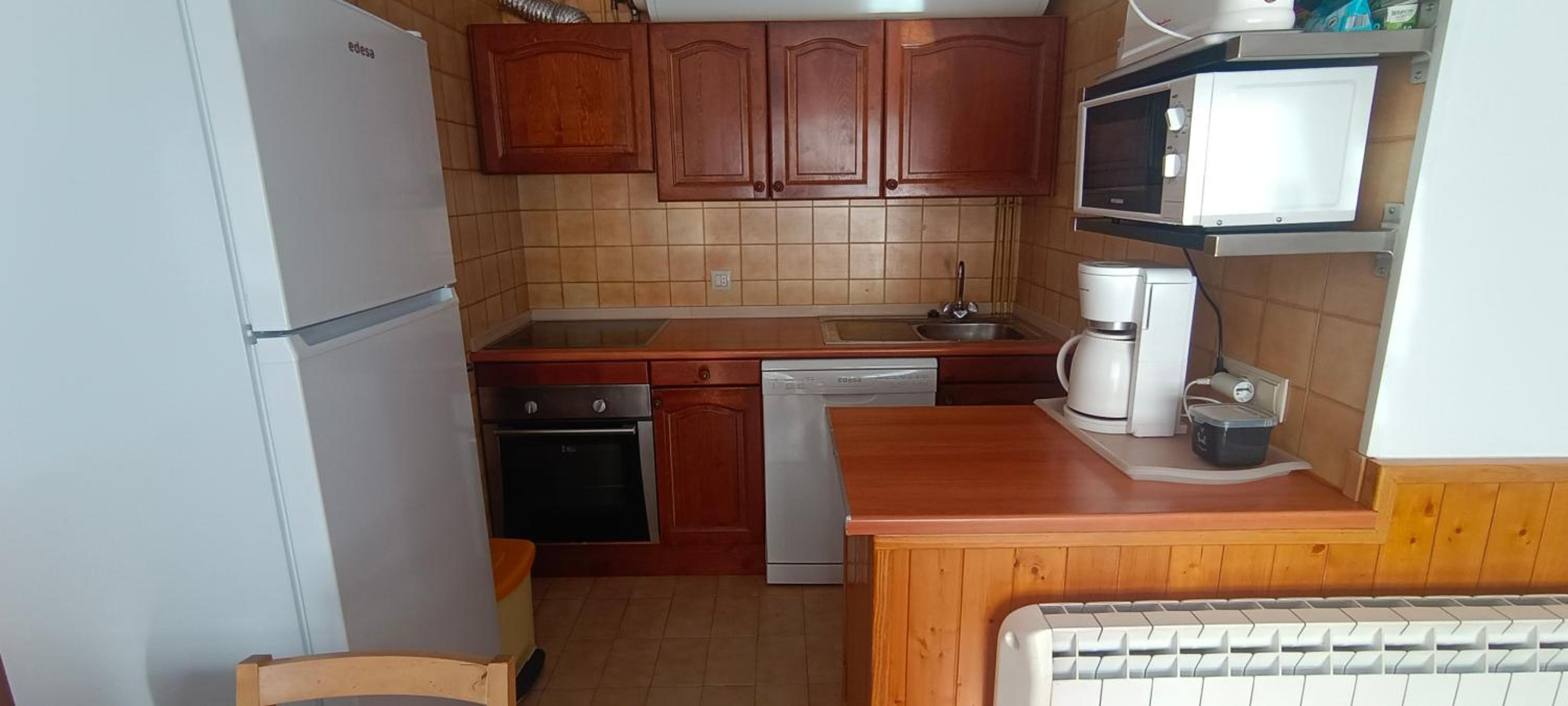 Apartamento a pie de Pistas con Parking Privado