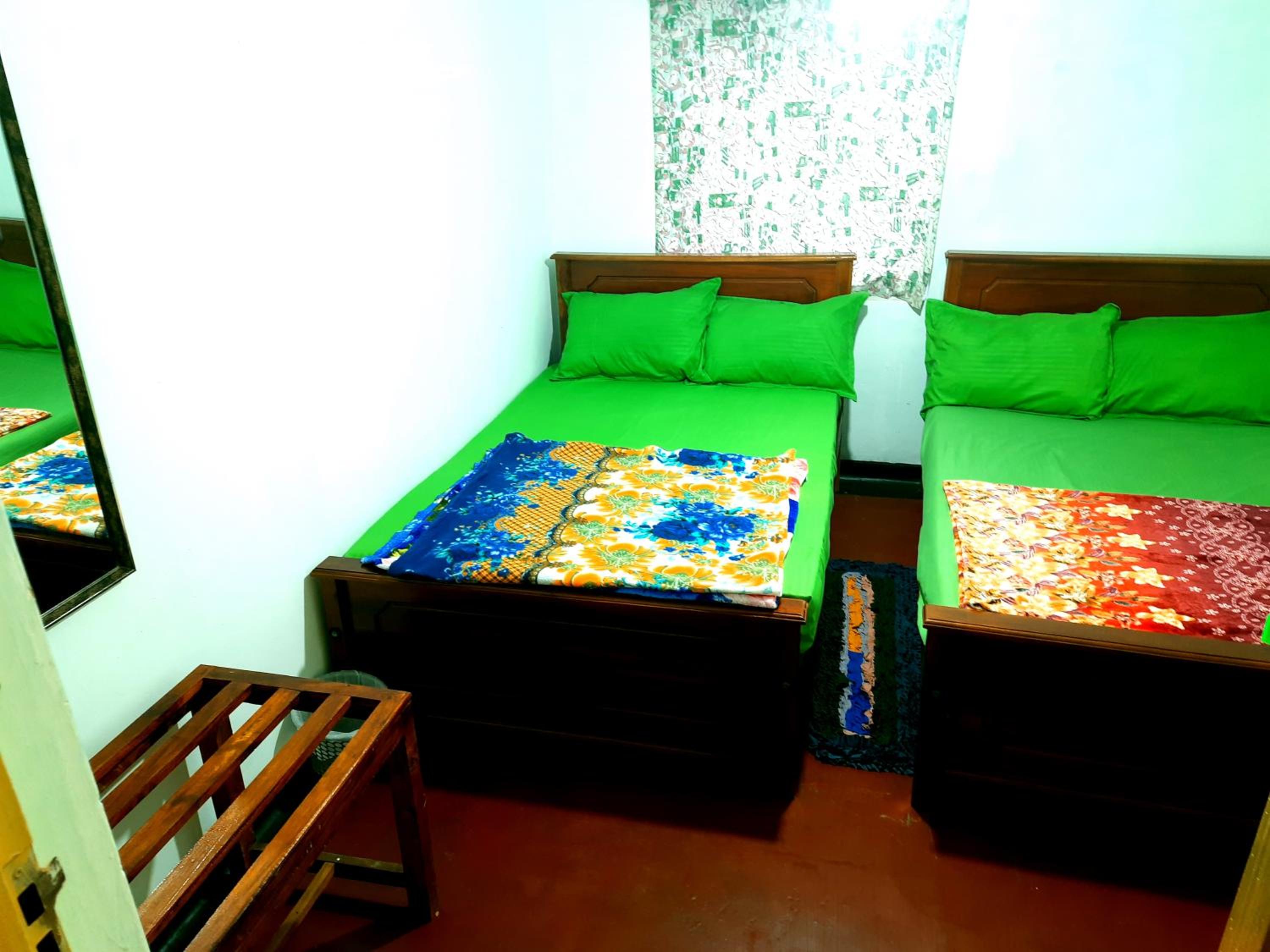 Green Lodge - Farm Stay view 3