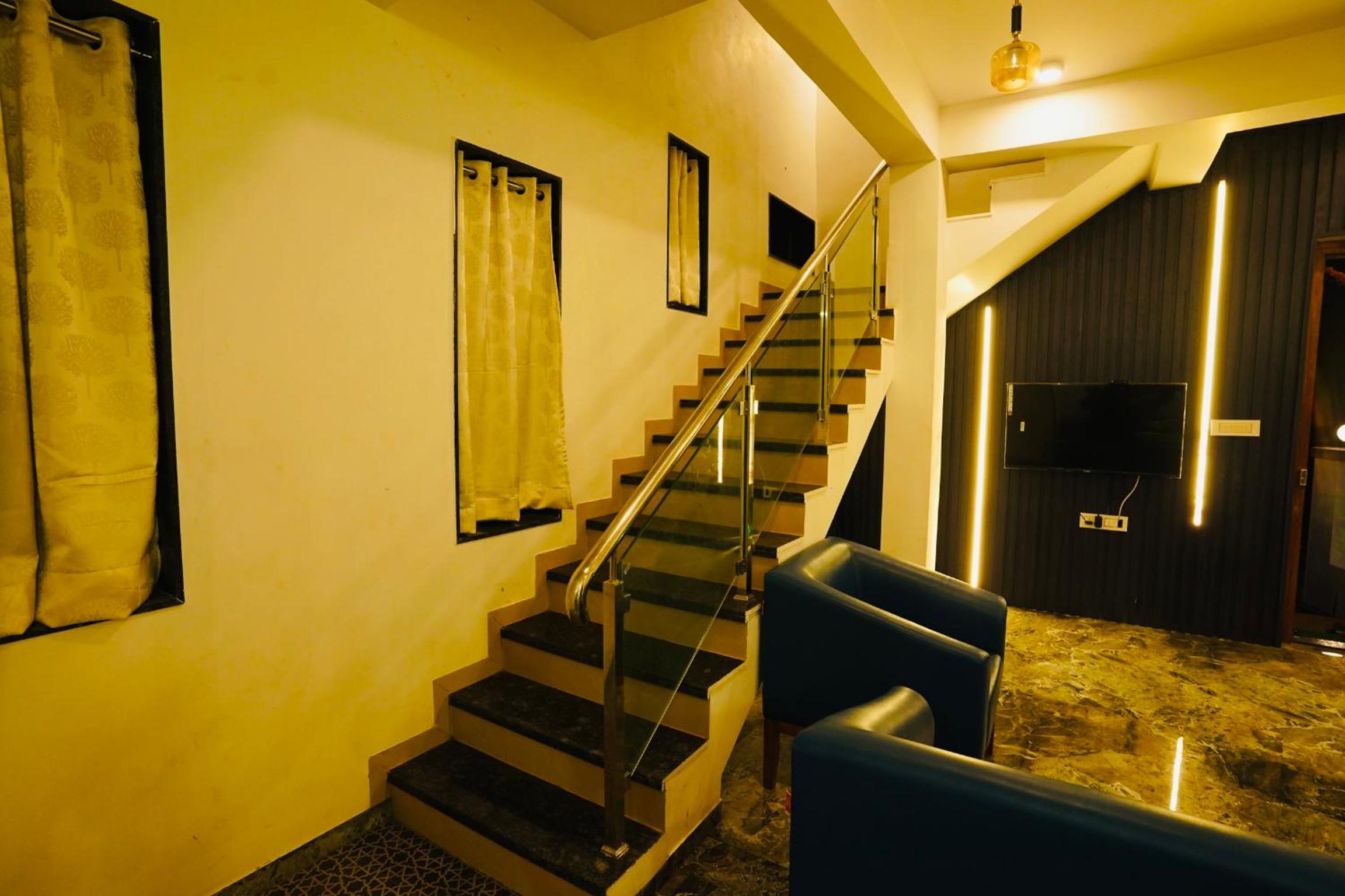 GOLD CREST VILLA Mahabaleshwar