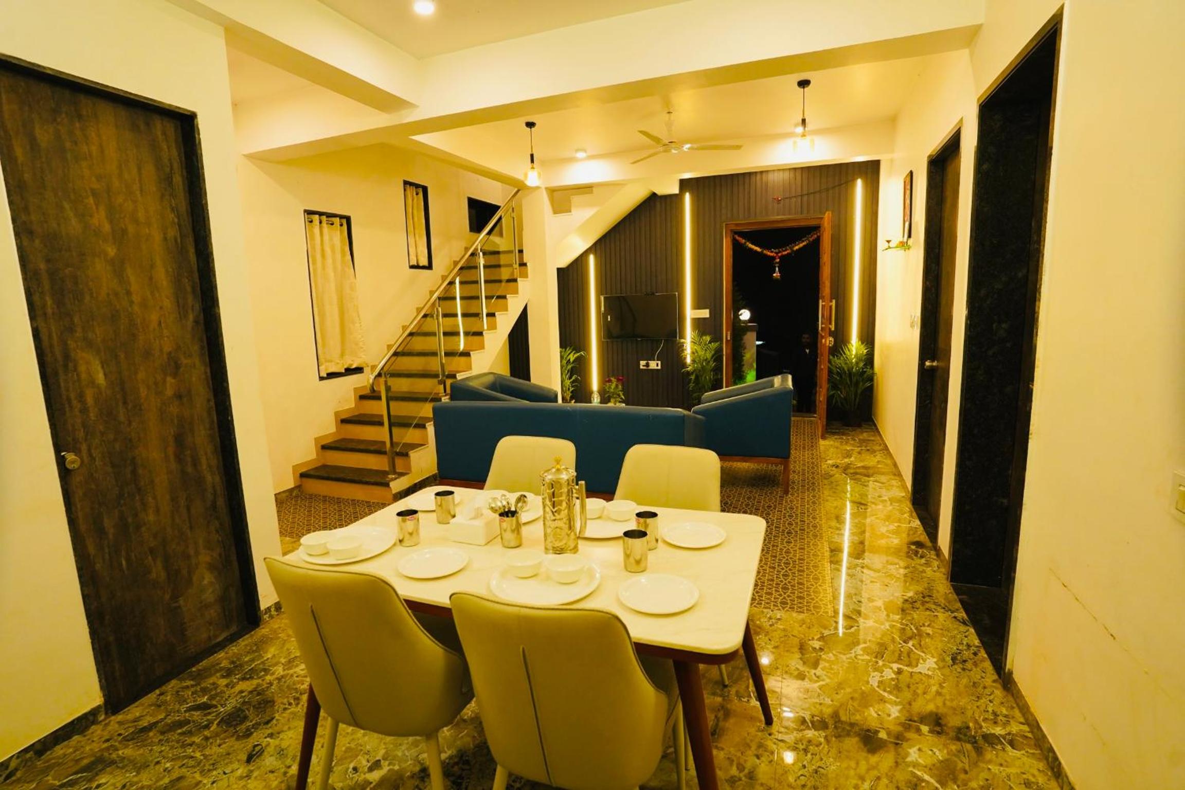 GOLD CREST VILLA Mahabaleshwar