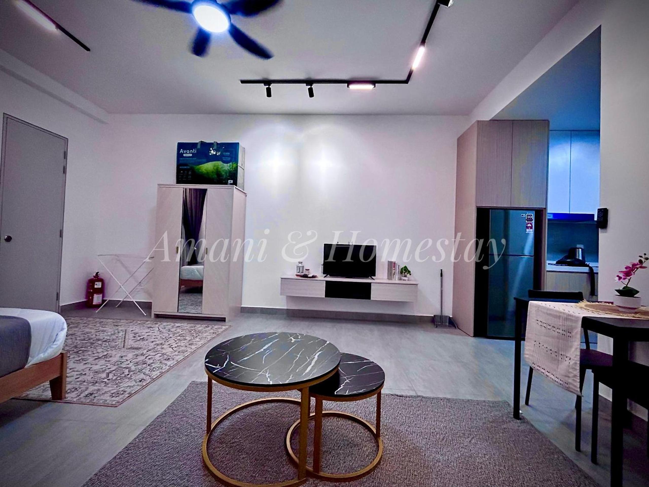 Sunsuria Forum SOHO by Amani Home Free Wifi 200mbps, Netflix photo 3