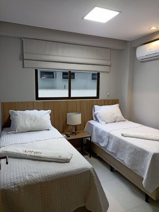Apartamento encantador com piscina