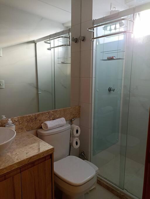 Apartamento encantador com piscina