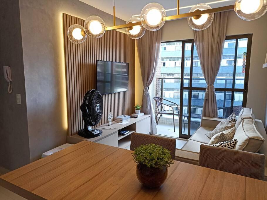Apartamento encantador com piscina