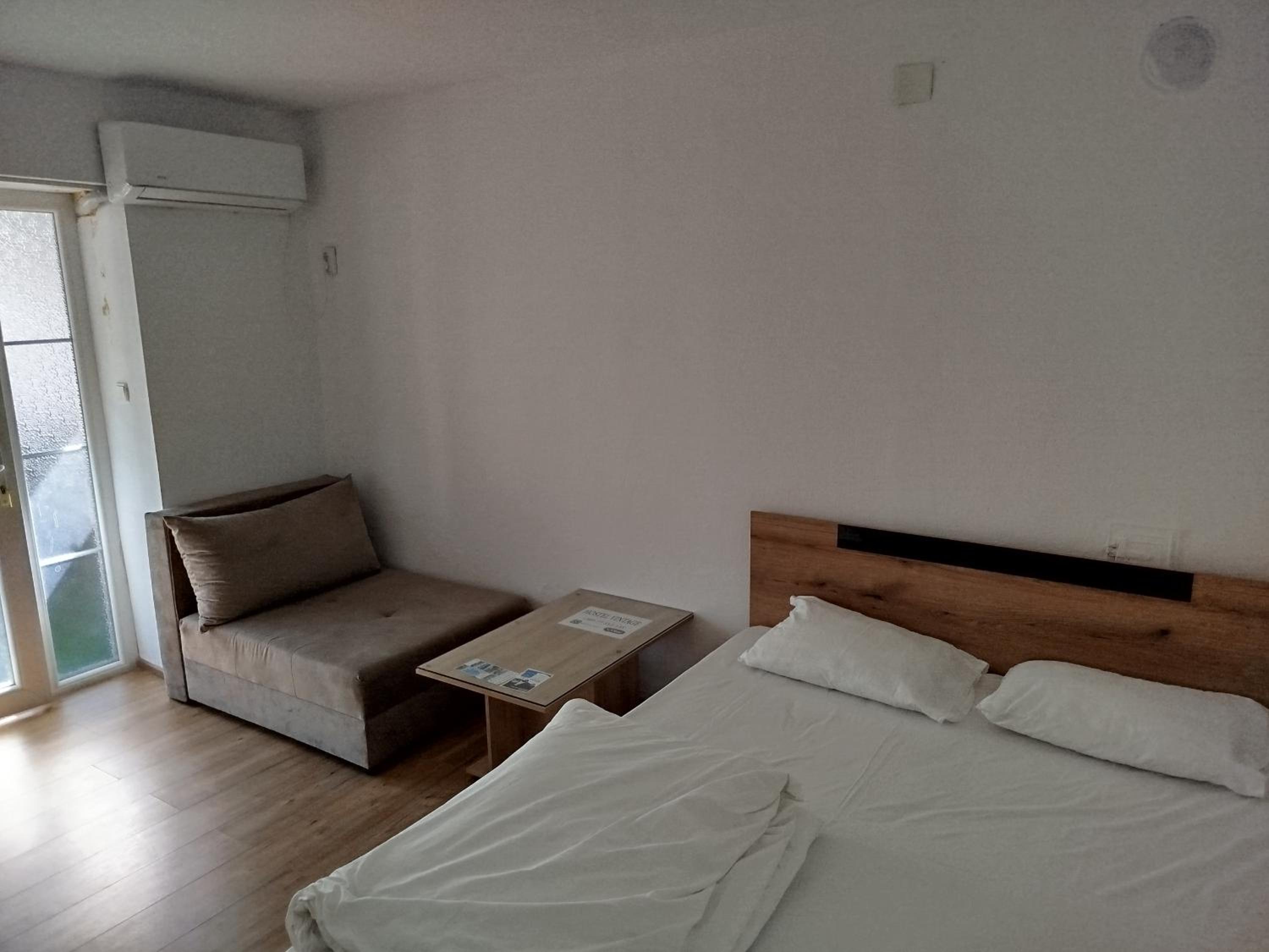 Vintage Apartment