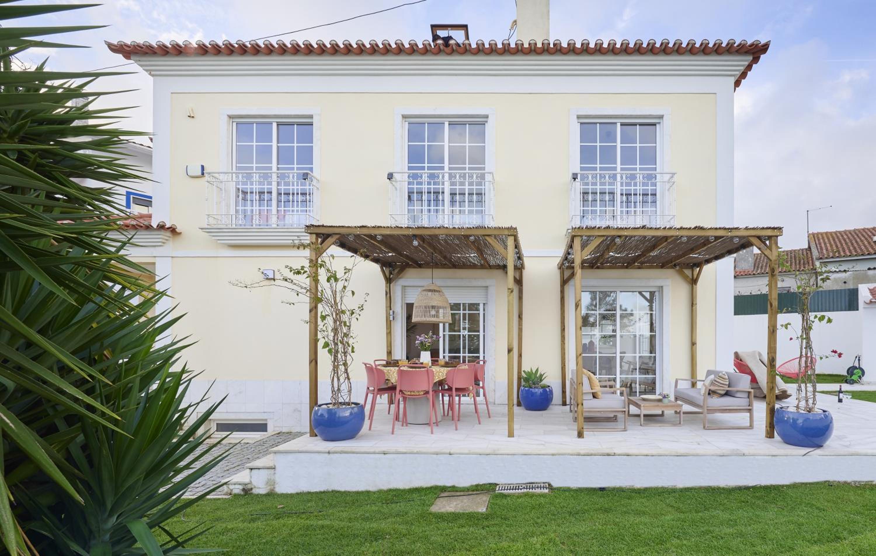 Beach & Cascais Luxury Villa, By TimeCooler view 2