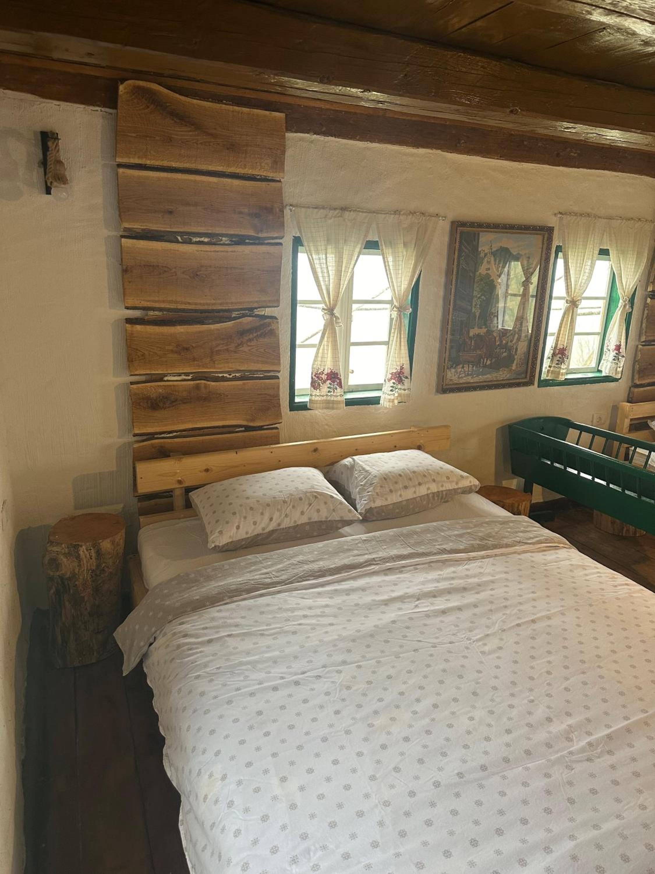 Vikend kuce i odmaraliste JuliE etno - Sarajevo Jahorina