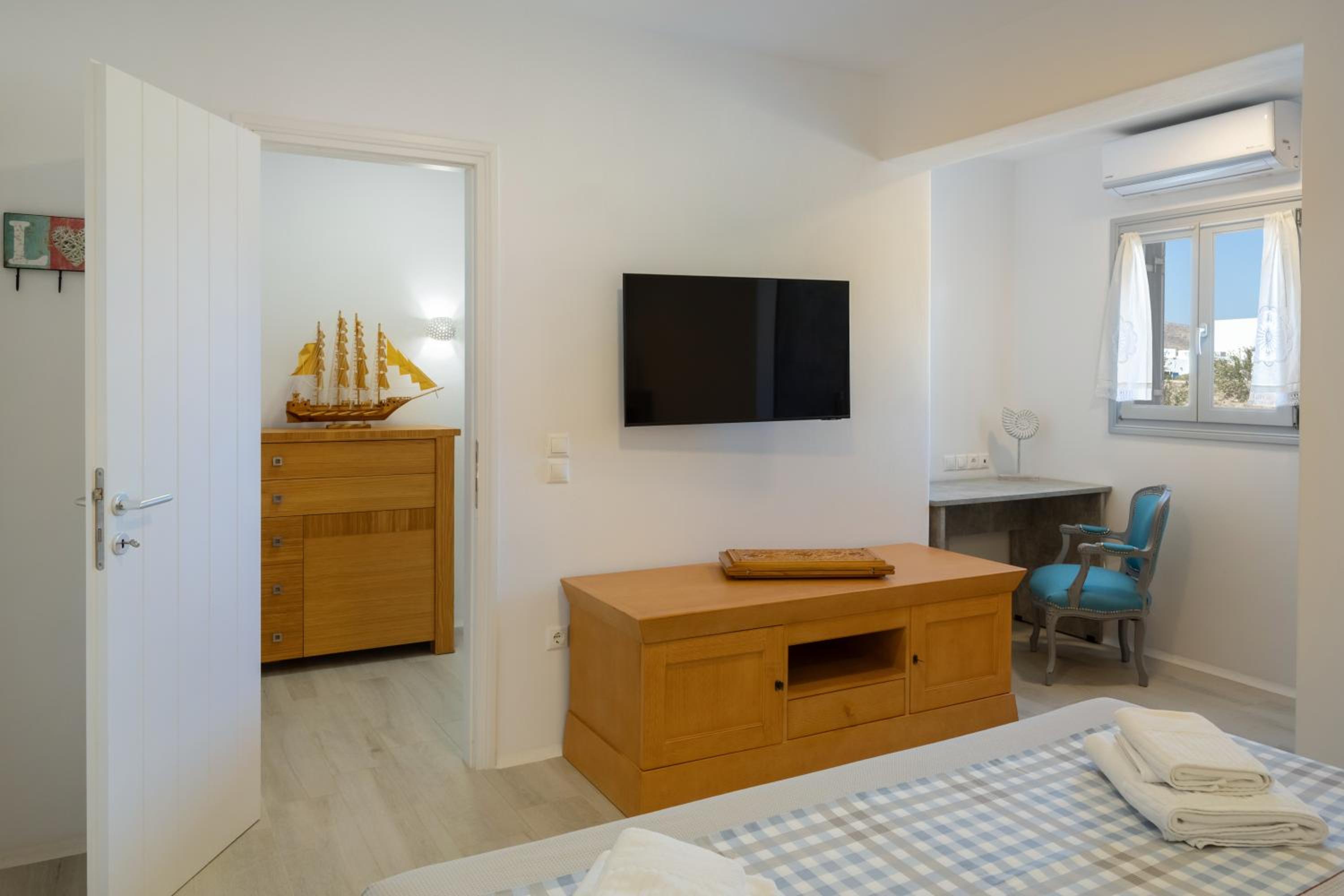 Paros Melodia Apartments