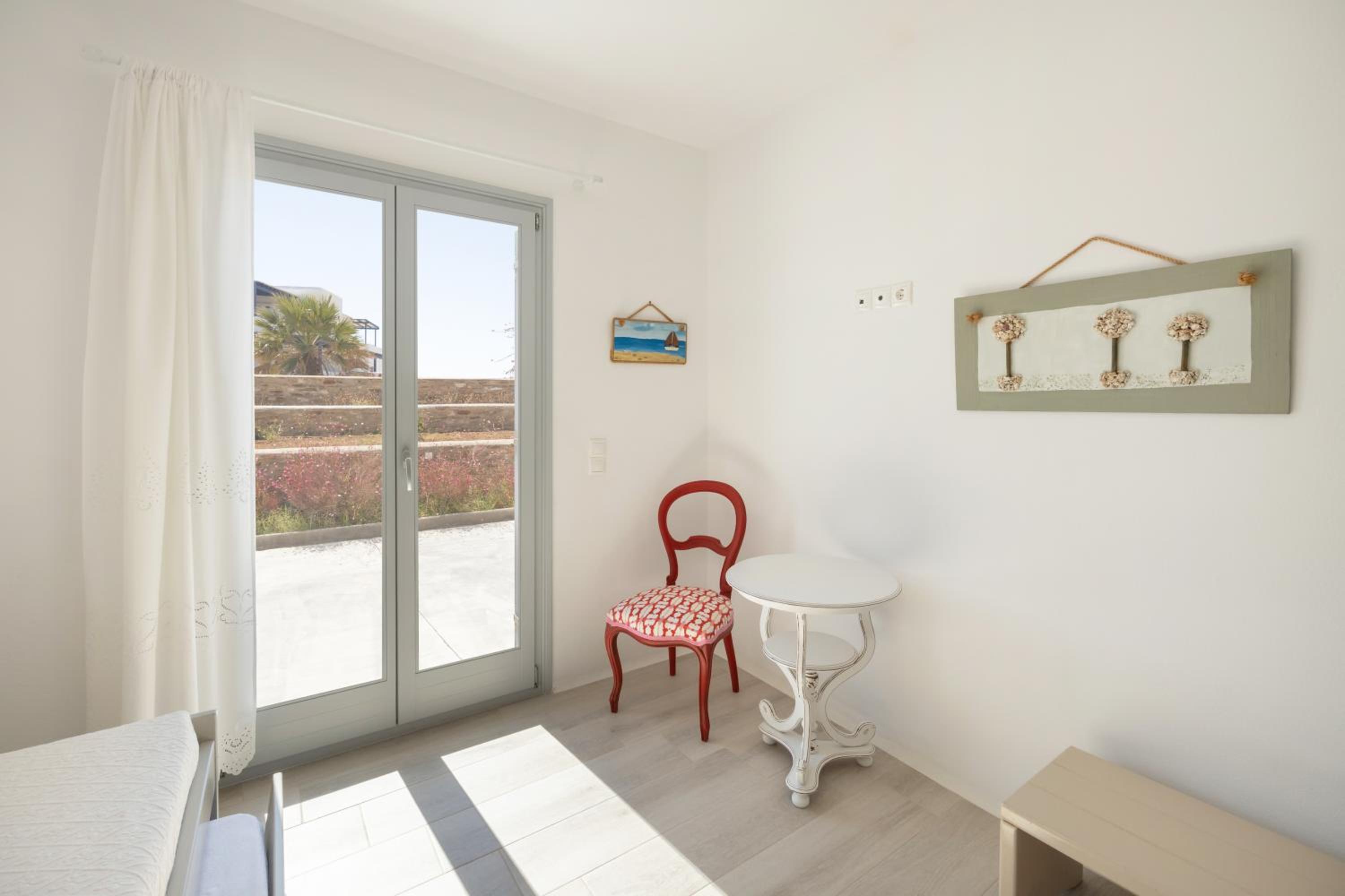 Paros Melodia Apartments