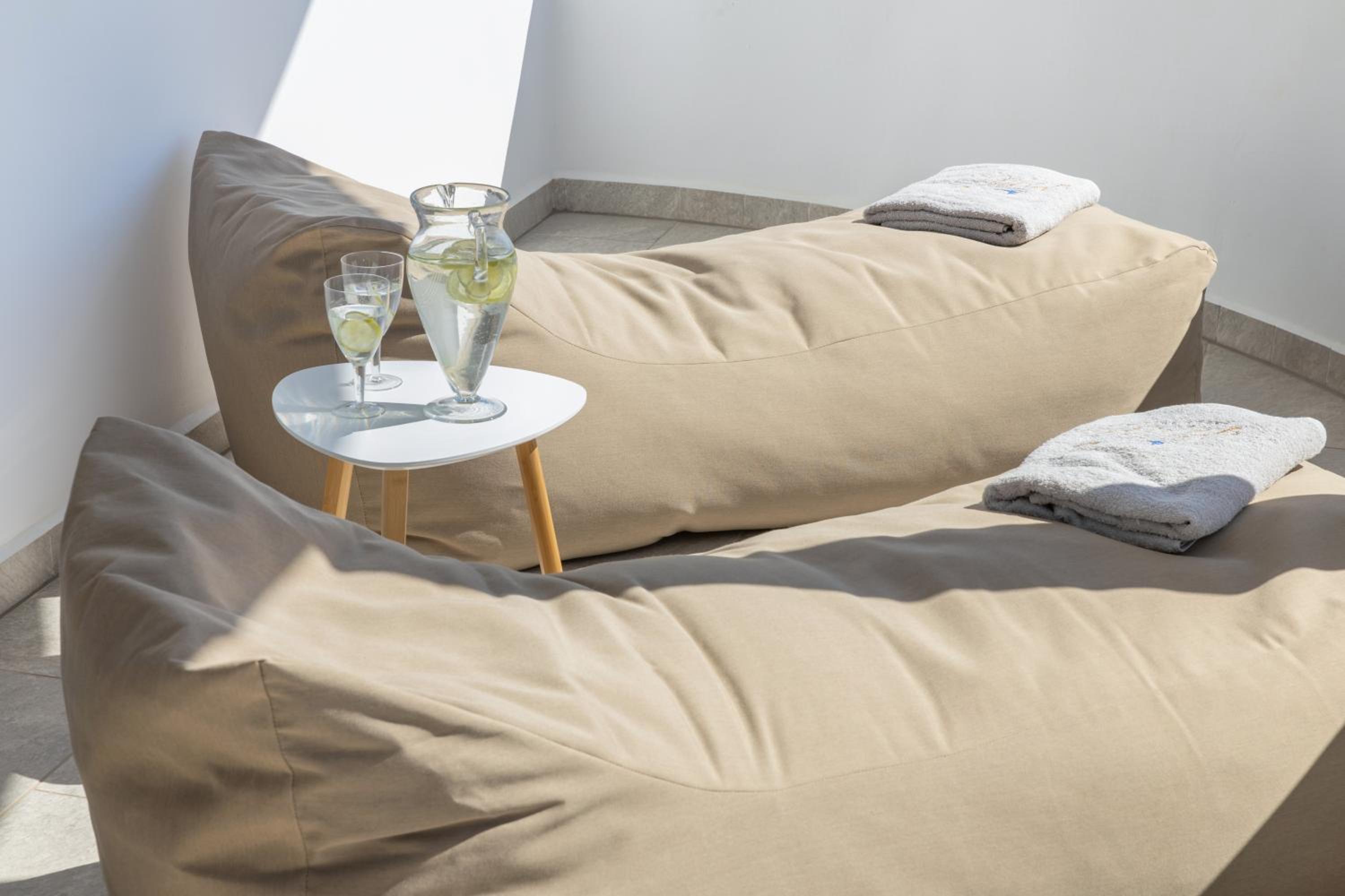 Paros Melodia Apartments
