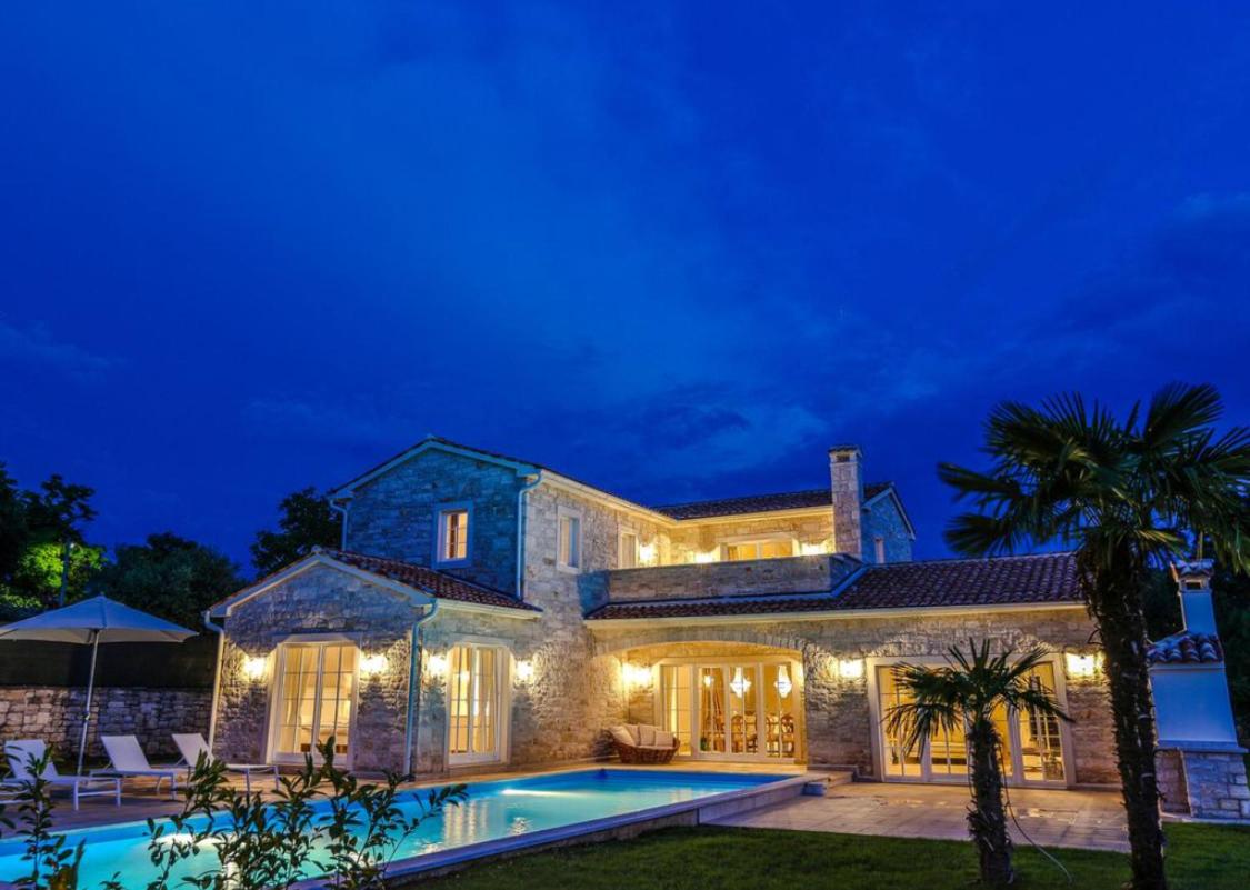 Villa Nina Porec-Baderna-Rakovci, Meerblick, privater Pool, 1000m2 Grundstück