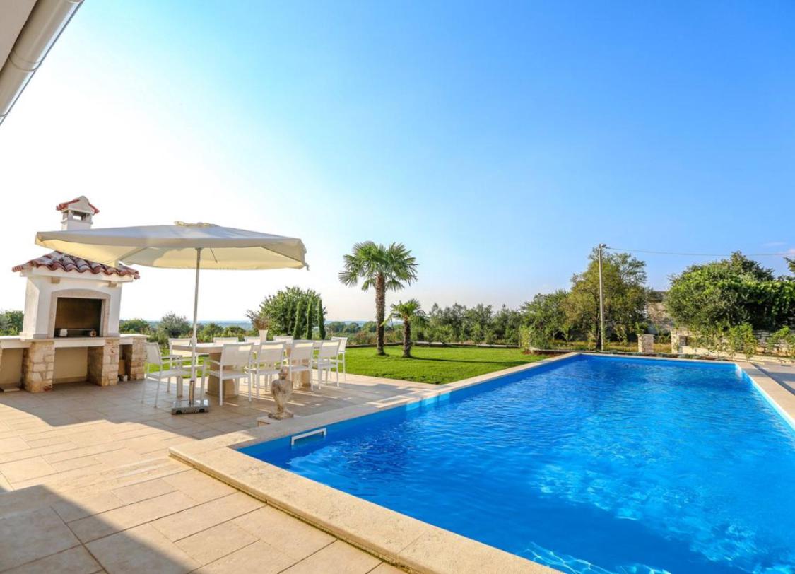 Villa Nina Porec-Baderna-Rakovci, Meerblick, privater Pool, 1000m2 Grundstück