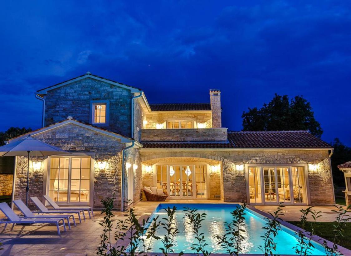 Villa Nina Porec-Baderna-Rakovci, Meerblick, privater Pool, 1000m2 Grundstück