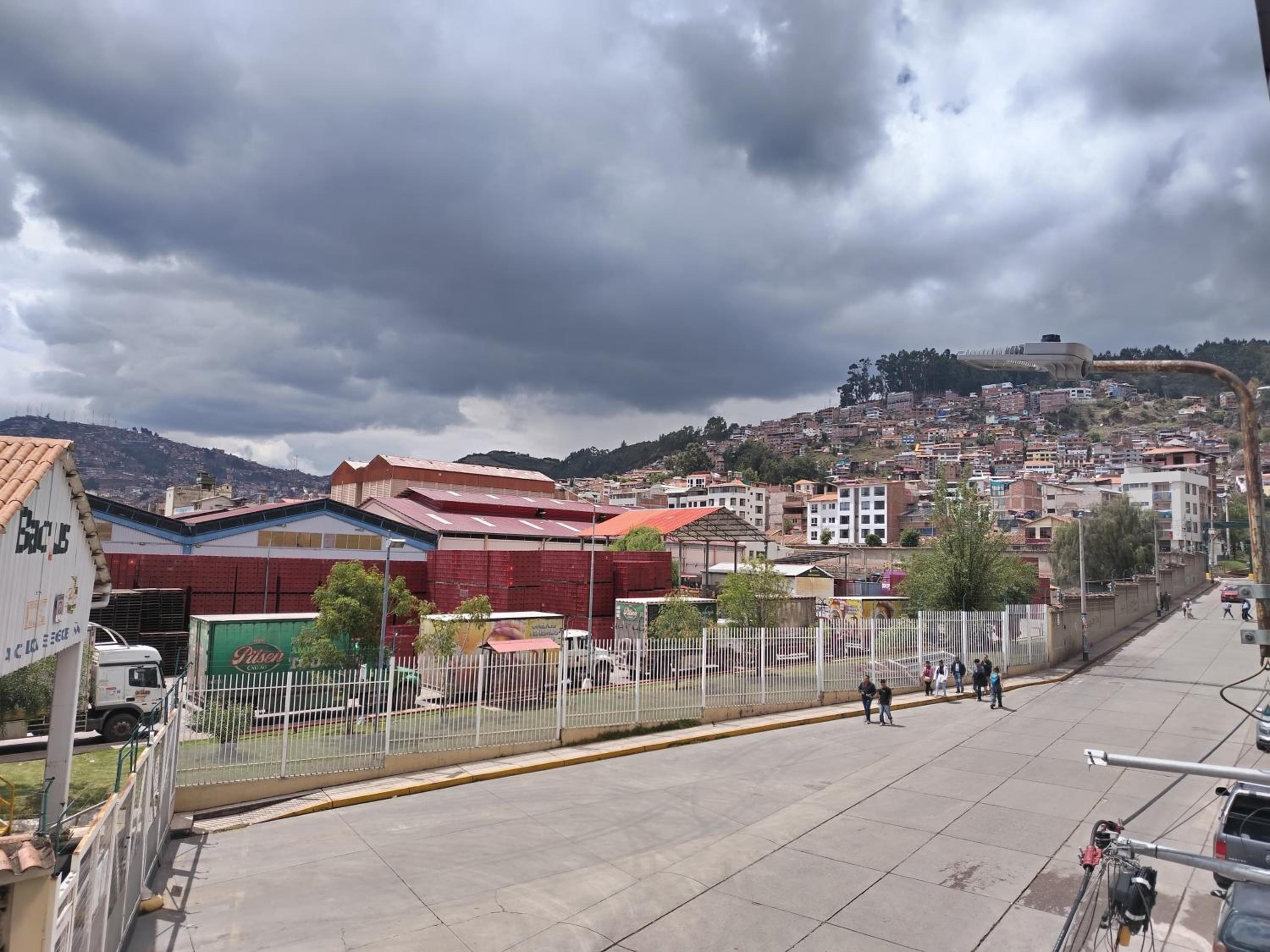 Cusco Tahuanwasi Apartments view 5