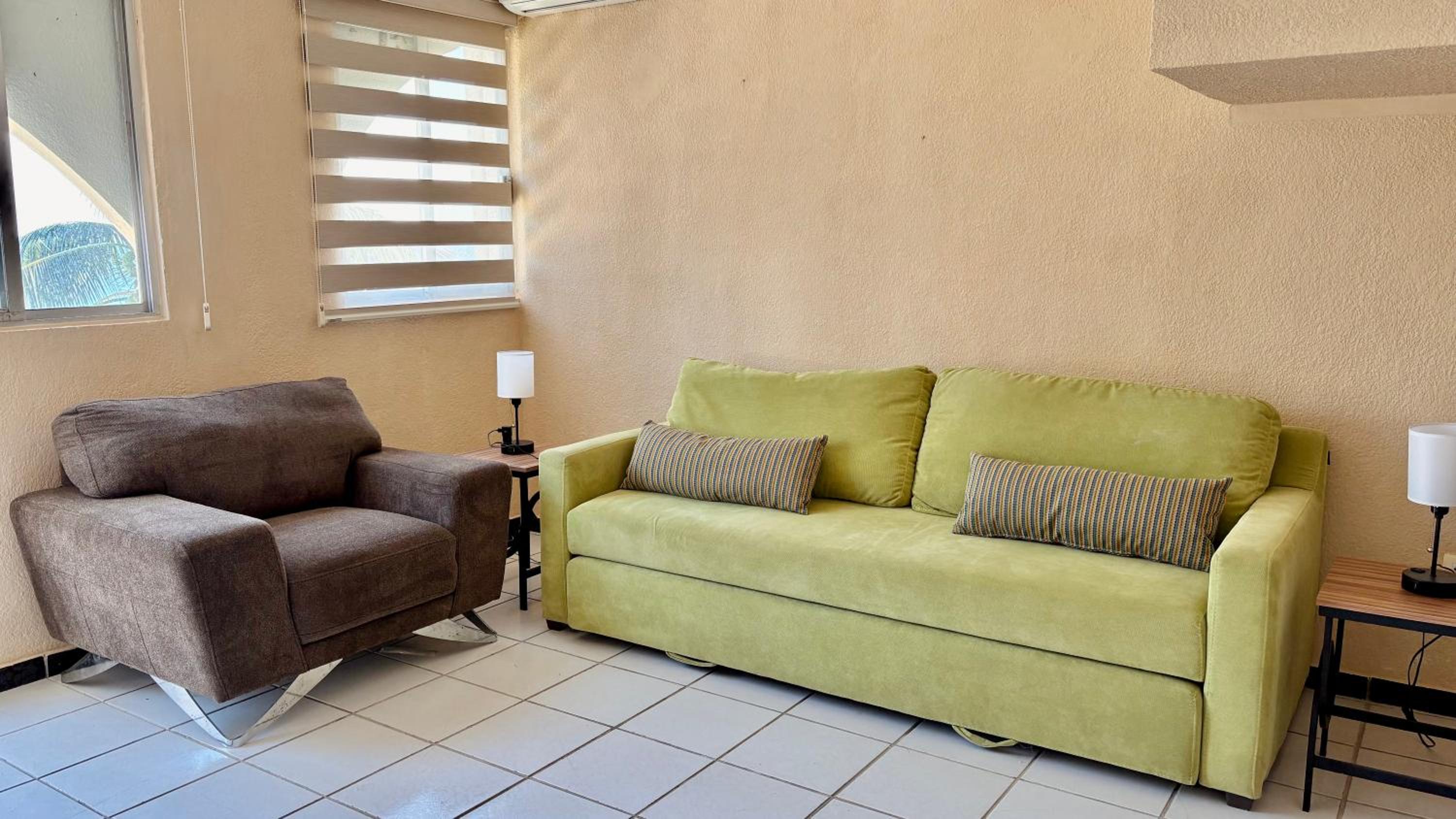 Beautiful Apartment In Cancun Beach Front Ocean View