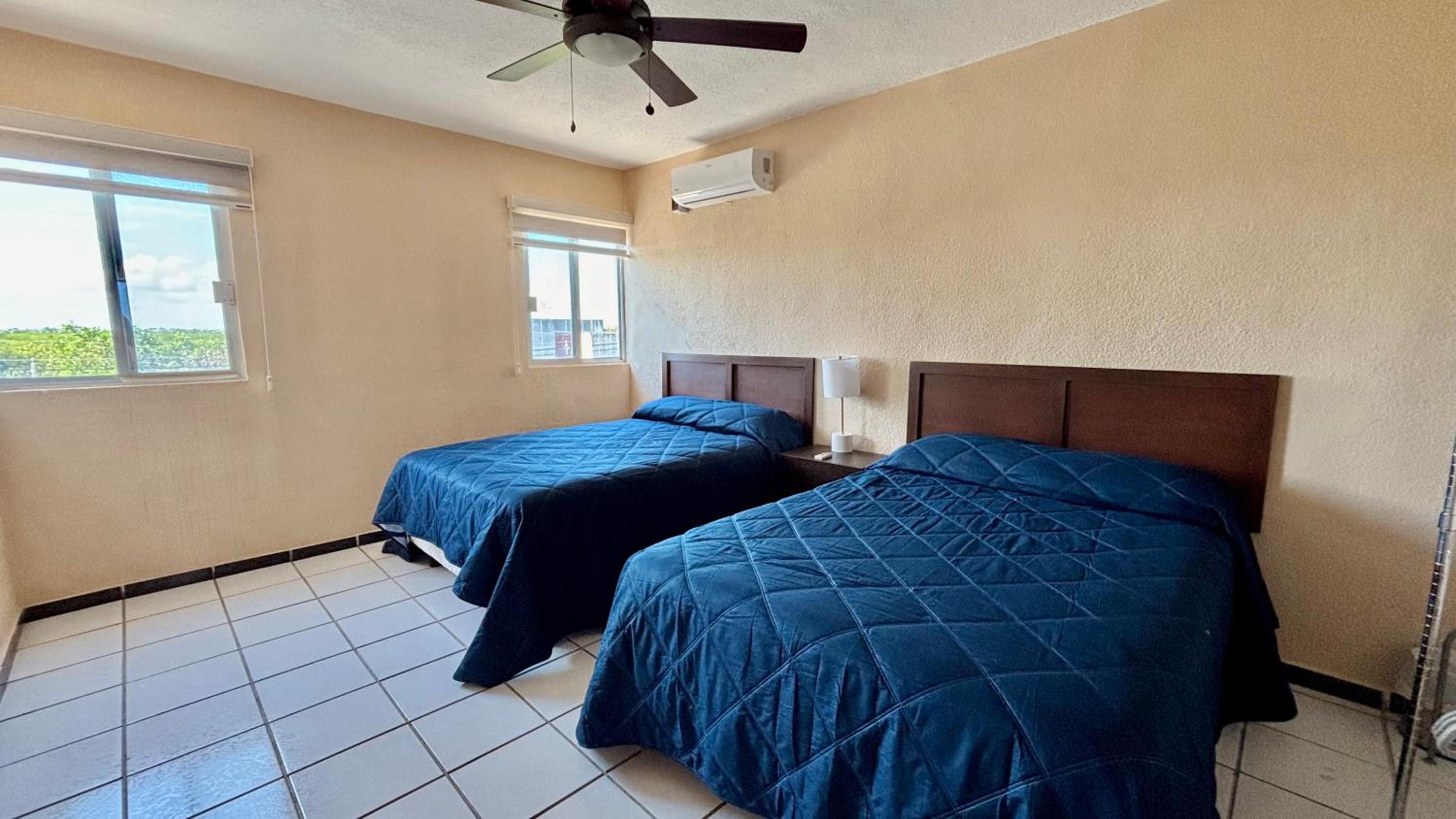 Beautiful Apartment In Cancun Beach Front Ocean View