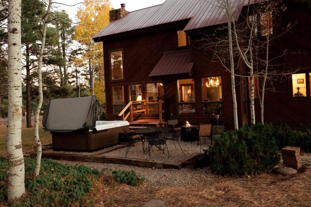 Mountain Home with Hot Tub VRP-26-0178