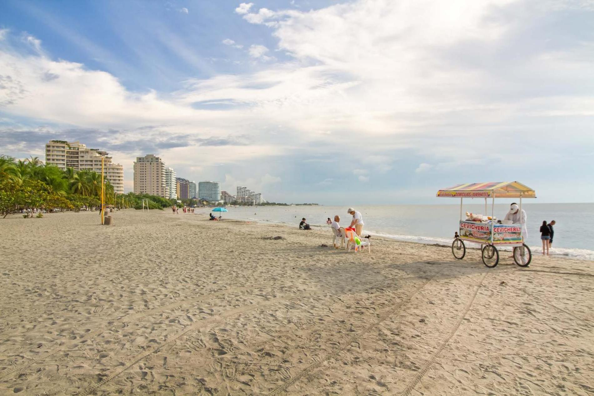 Descanso y playa, cómodo apartamento en Kuali, Santa Marta