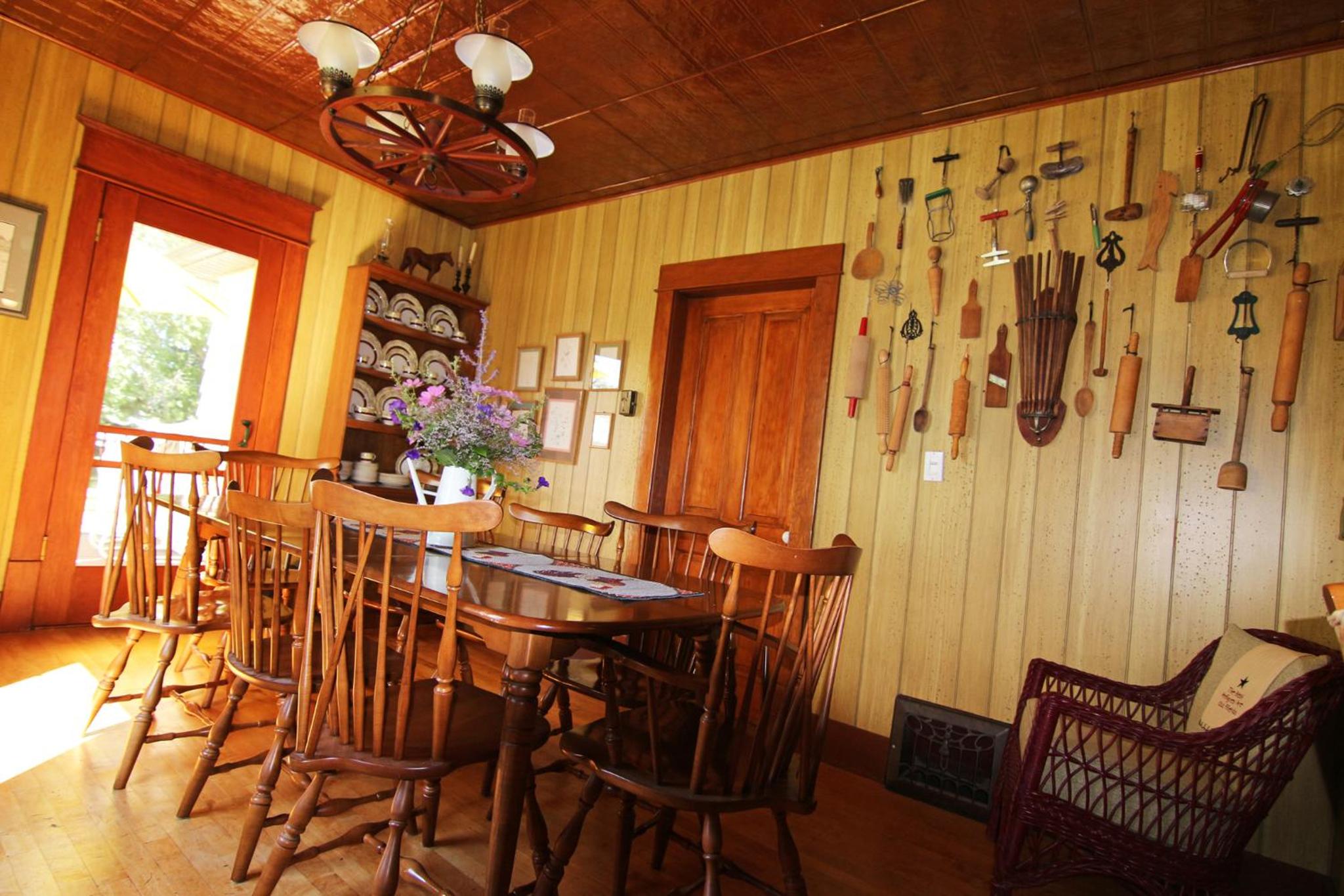 Fairmount Bed & Breakfast