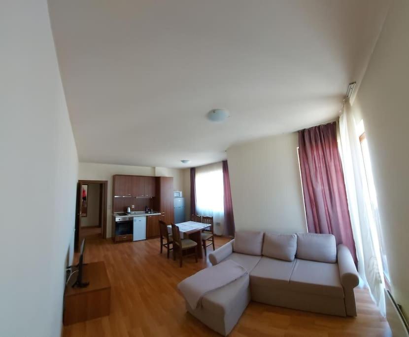 Vihren Palace Residence, close to Gondola lift,113